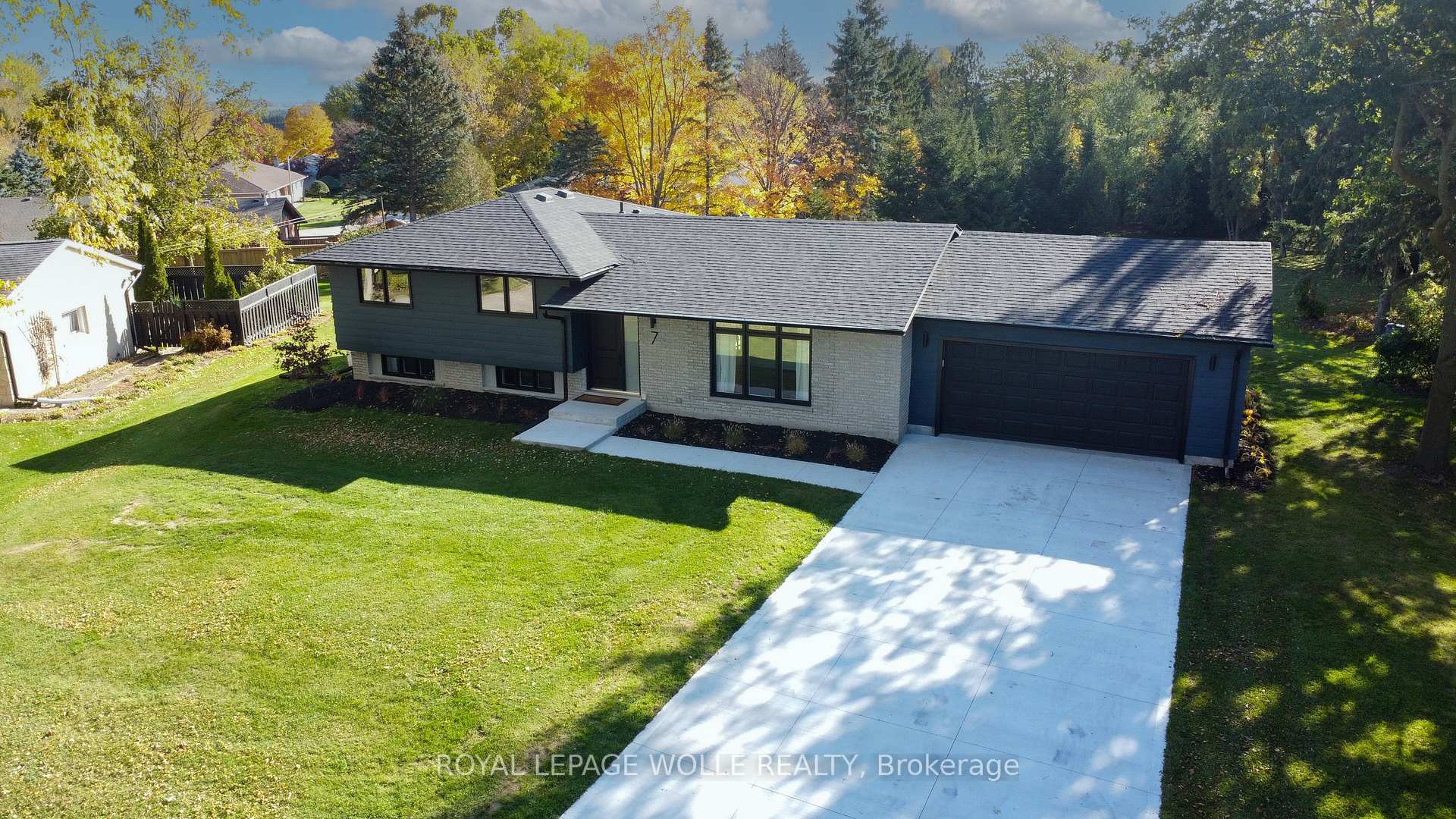 Photo 1 of 7 Trillium Court, Woolwich — HOMEH