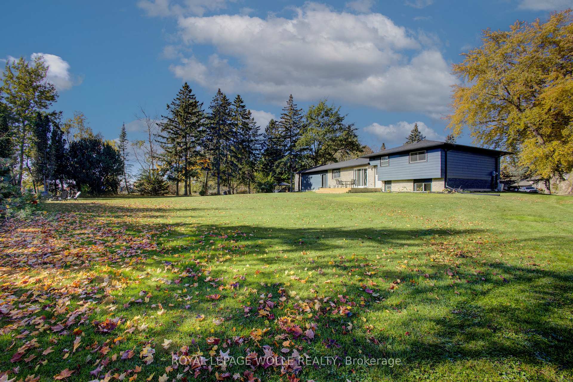 Photo 34 of 7 Trillium Court, Woolwich — HOMEH