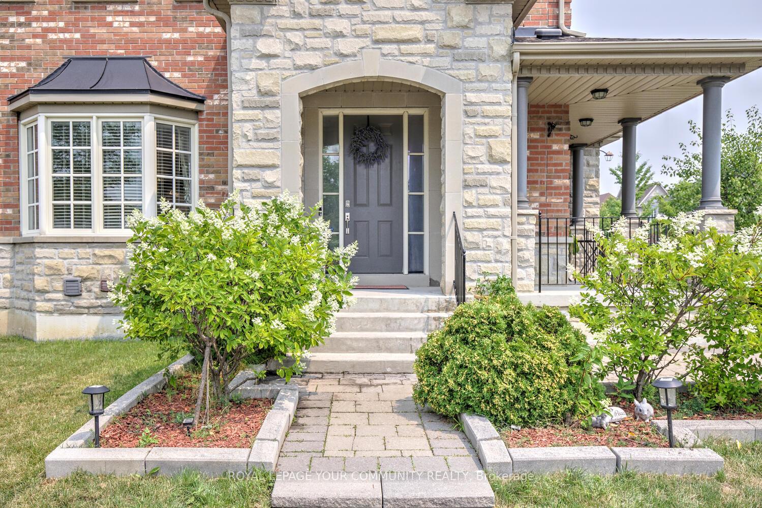 Photo 3 of 2 Aegis Drive, Vaughan, Patterson — HOMEH