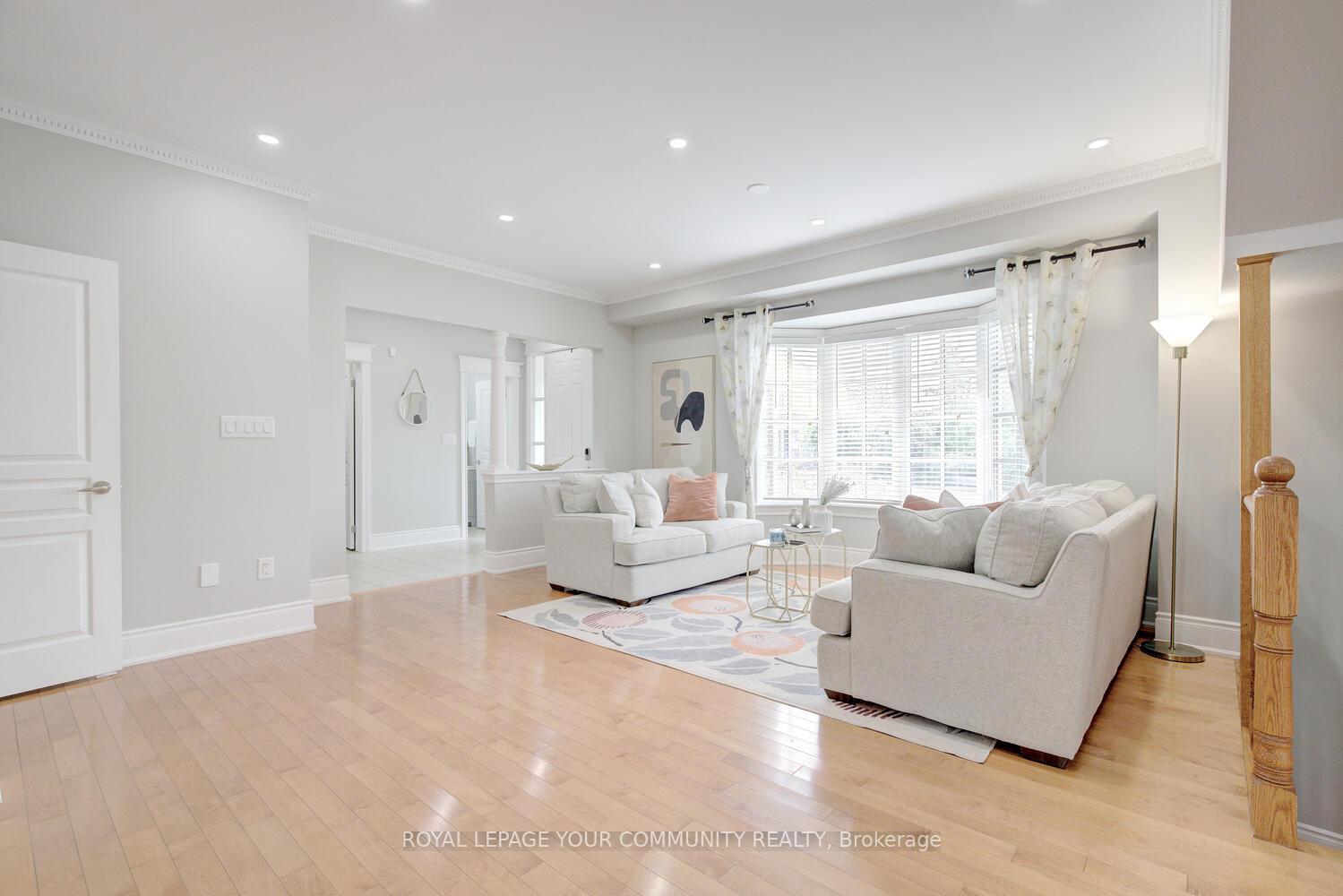 Photo 9 of 2 Aegis Drive, Vaughan, Patterson — HOMEH