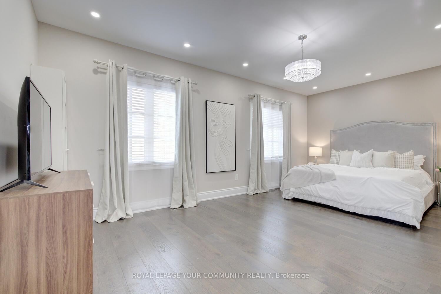 Photo 31 of 2 Aegis Drive, Vaughan, Patterson — HOMEH