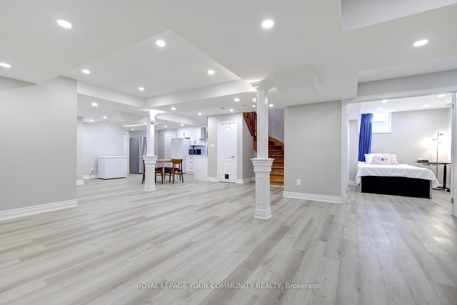Photo 44 of 2 Aegis Drive, Vaughan, Patterson — HOMEH