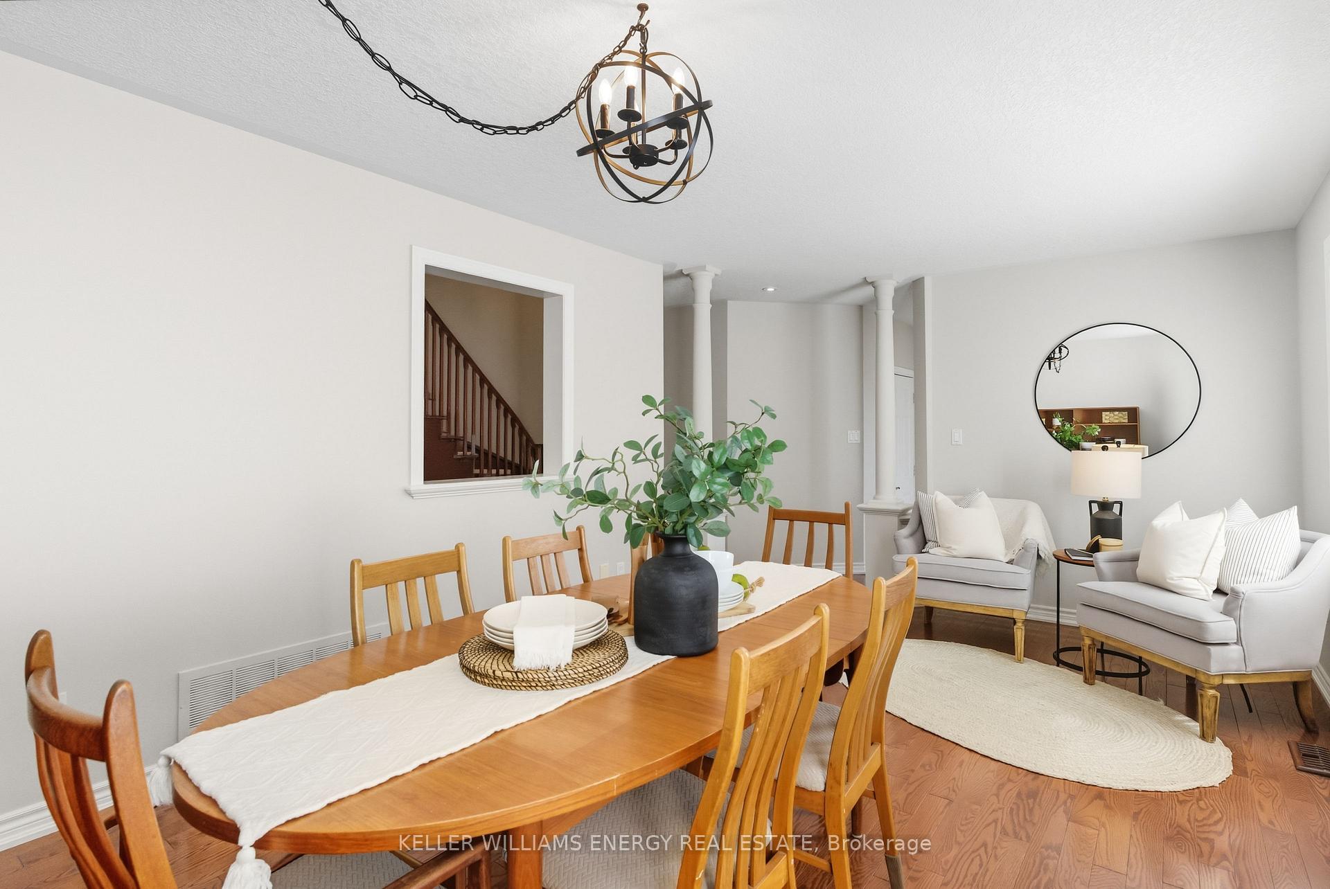 Photo 5 of 47 Scepter Place, Whitby, Rolling Acres — HOMEH