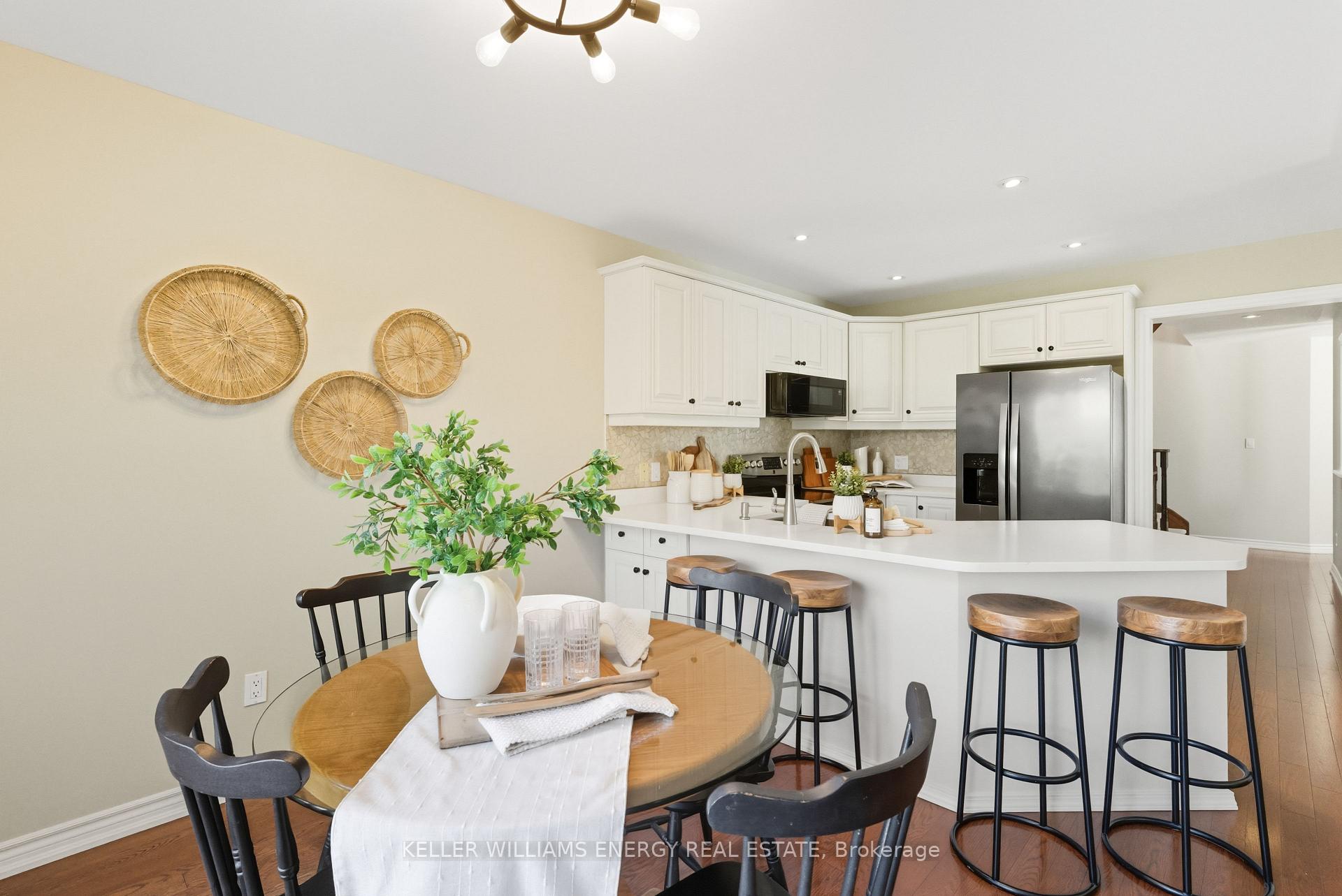 Photo 10 of 47 Scepter Place, Whitby, Rolling Acres — HOMEH