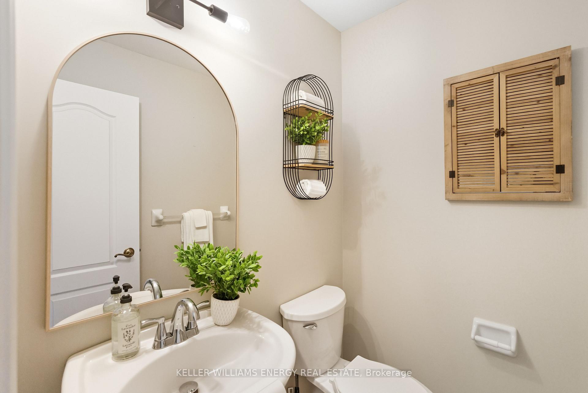 Photo 17 of 47 Scepter Place, Whitby, Rolling Acres — HOMEH