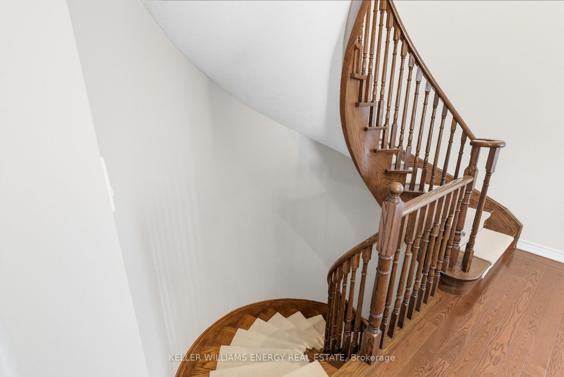 Photo 34 of 47 Scepter Place, Whitby, Rolling Acres — HOMEH