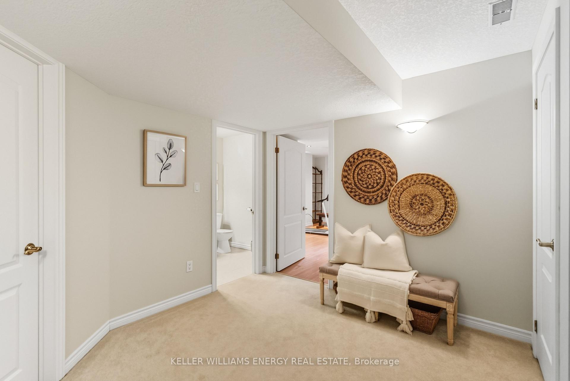 Photo 36 of 47 Scepter Place, Whitby, Rolling Acres — HOMEH