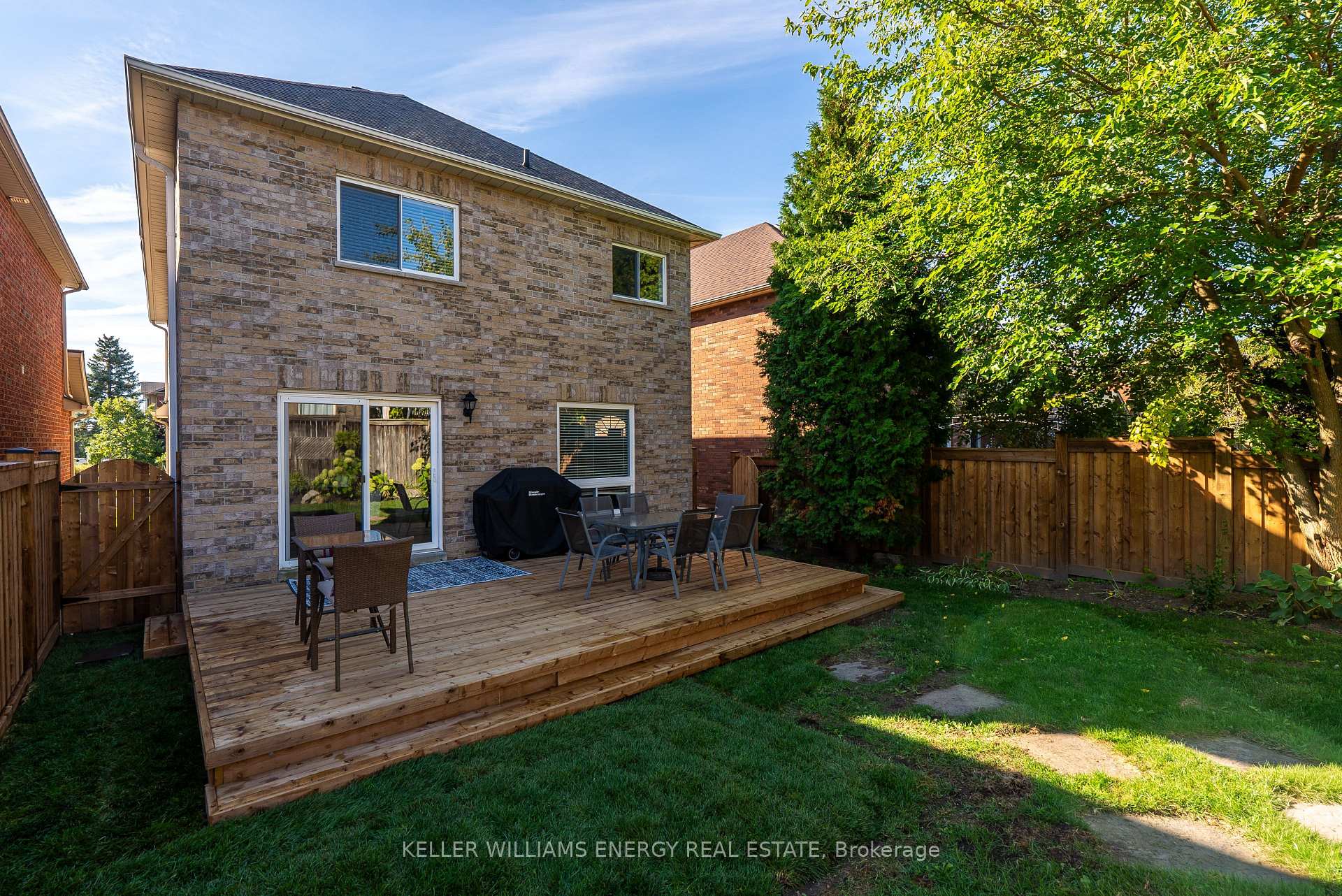 Photo 43 of 47 Scepter Place, Whitby, Rolling Acres — HOMEH