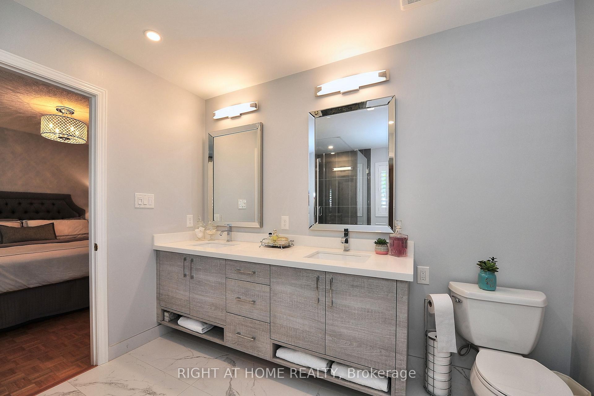 Photo 17 of 11 Giovanni Way, Vaughan, Sonoma Heights — HOMEH