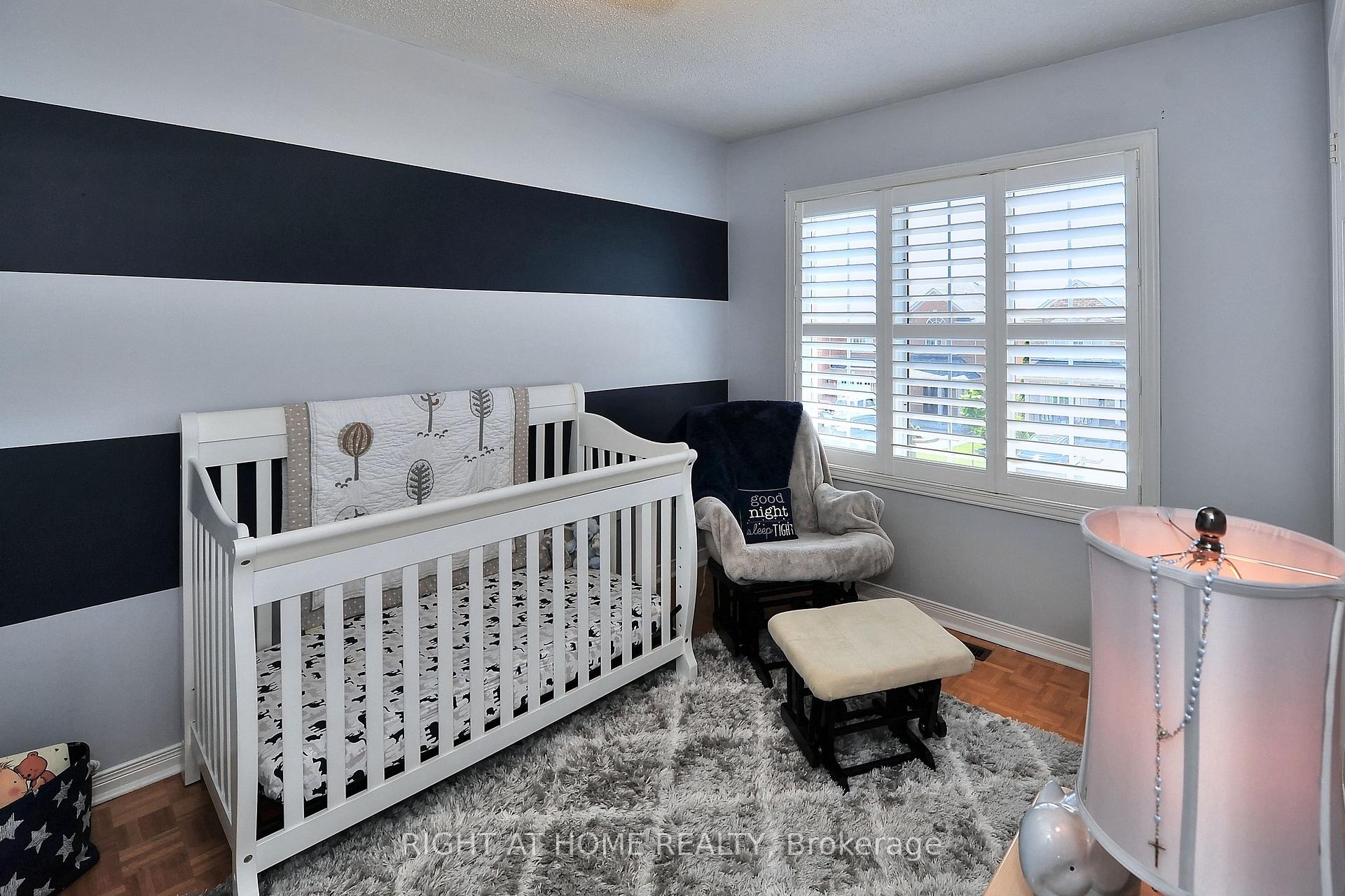 Photo 19 of 11 Giovanni Way, Vaughan, Sonoma Heights — HOMEH