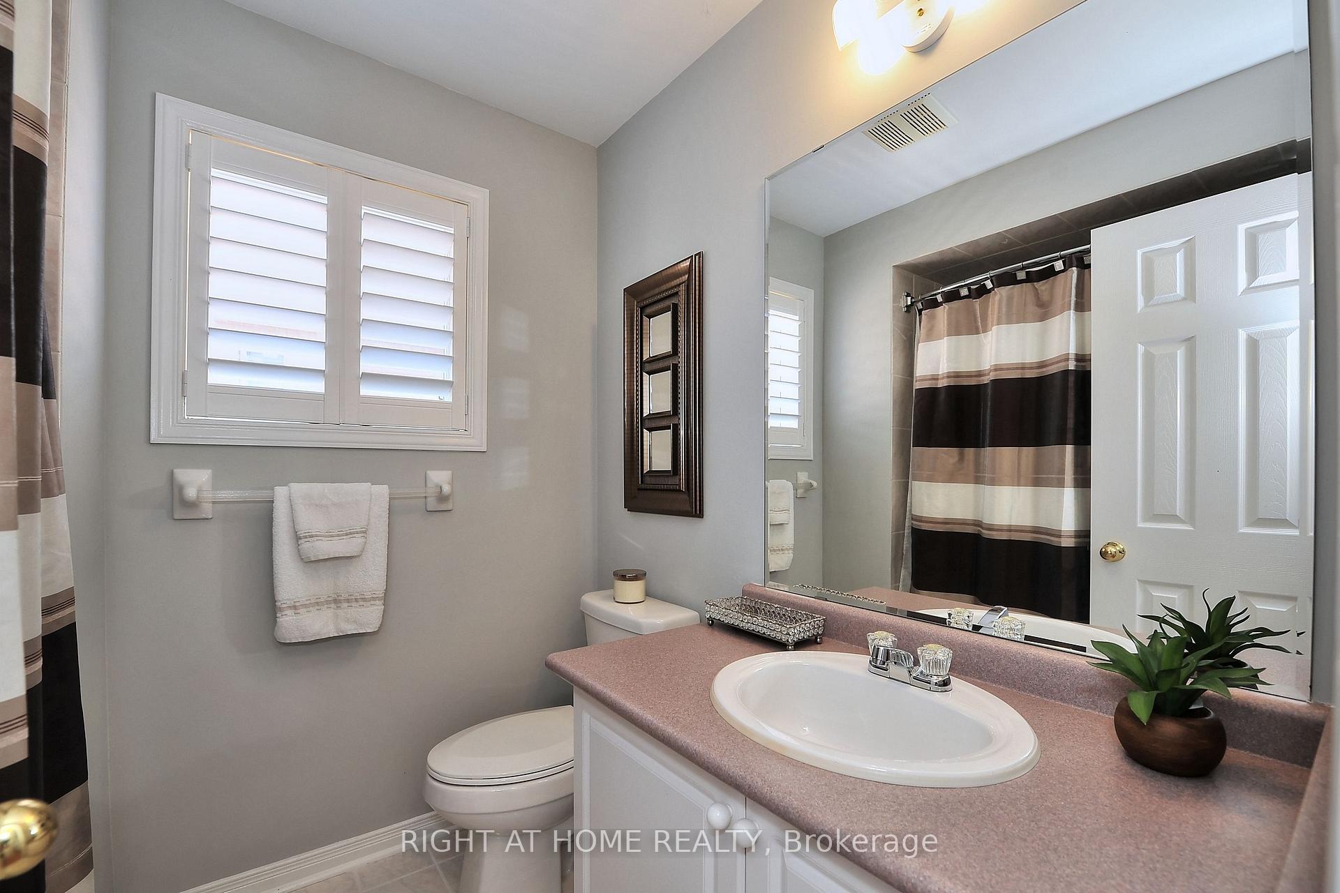 Photo 22 of 11 Giovanni Way, Vaughan, Sonoma Heights — HOMEH