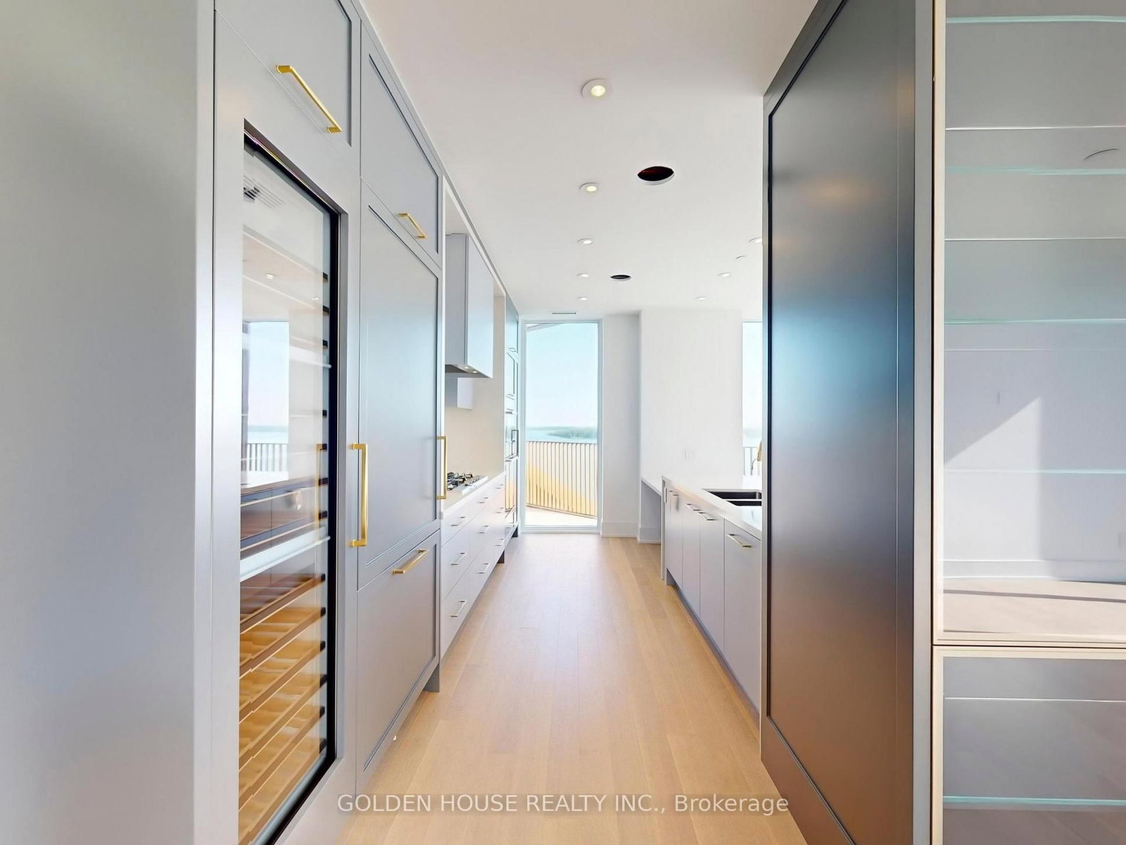 Photo 9 of Unit 1112, 155 Merchants' Wharf, Toronto, Waterfront Communities — HOMEH