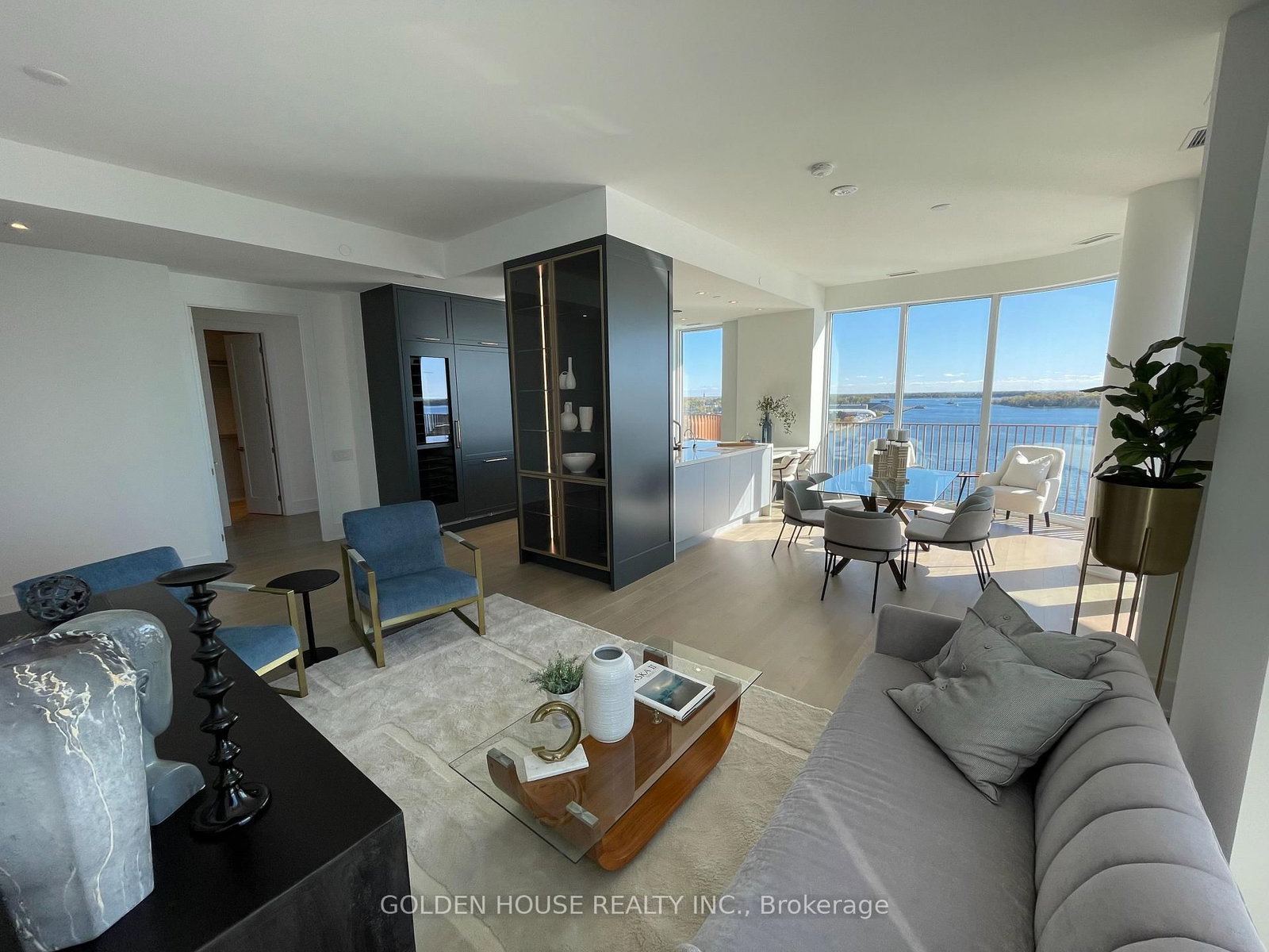 Photo 10 of Unit 1112, 155 Merchants' Wharf, Toronto, Waterfront Communities — HOMEH
