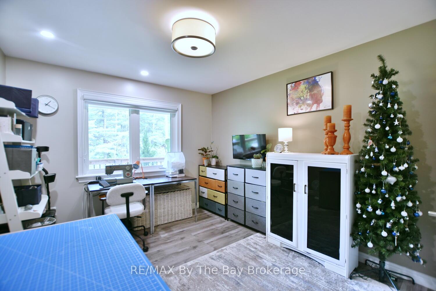 Photo 22 of 75 40th Street S, Wasaga Beach — HOMEH