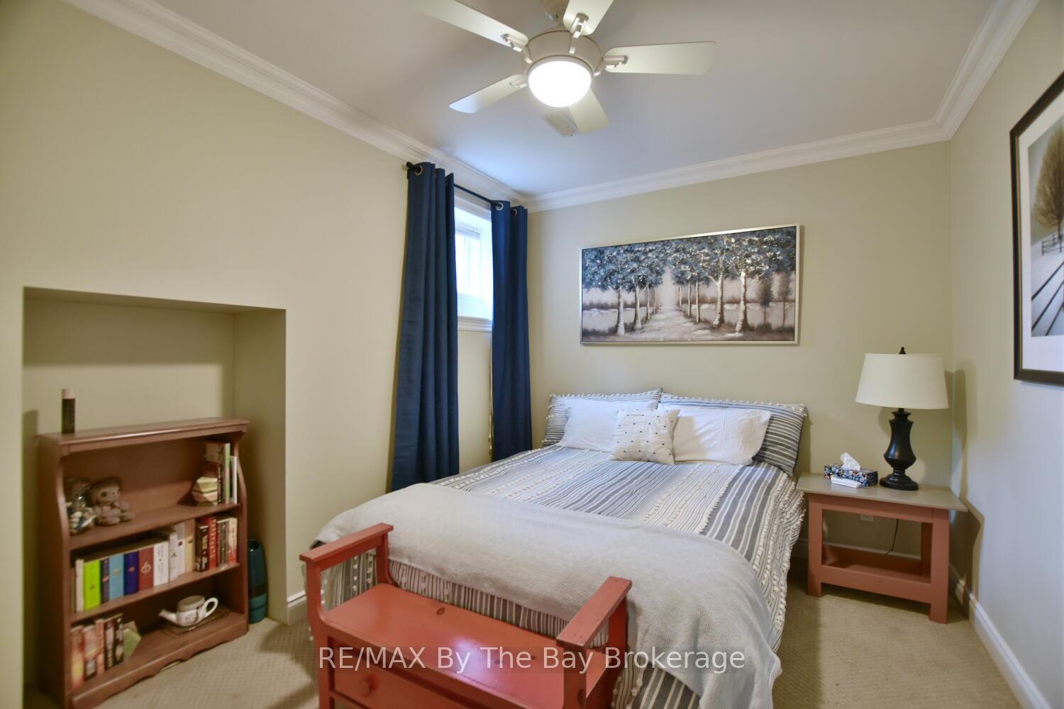 Photo 31 of 75 40th Street S, Wasaga Beach — HOMEH