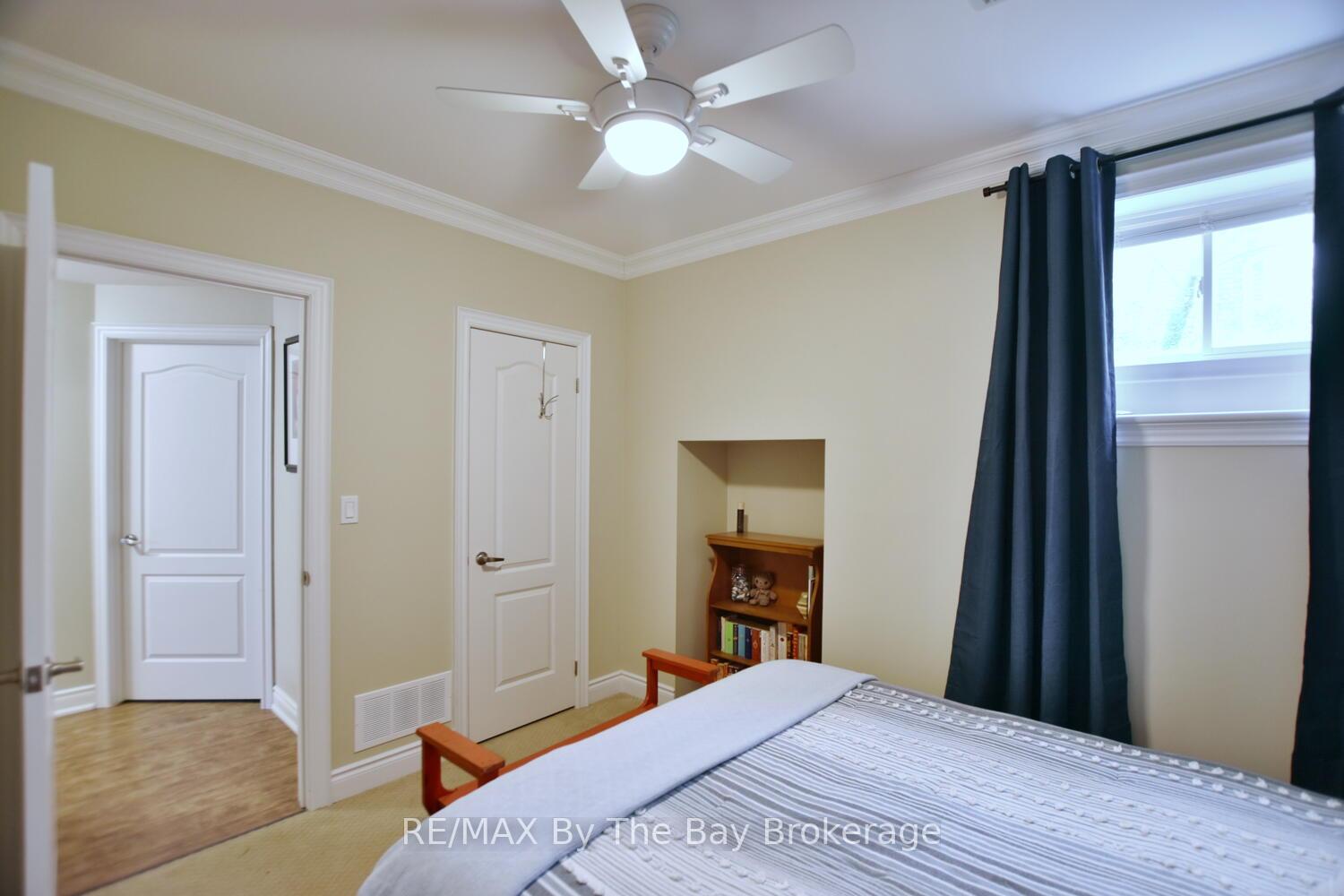 Photo 32 of 75 40th Street S, Wasaga Beach — HOMEH