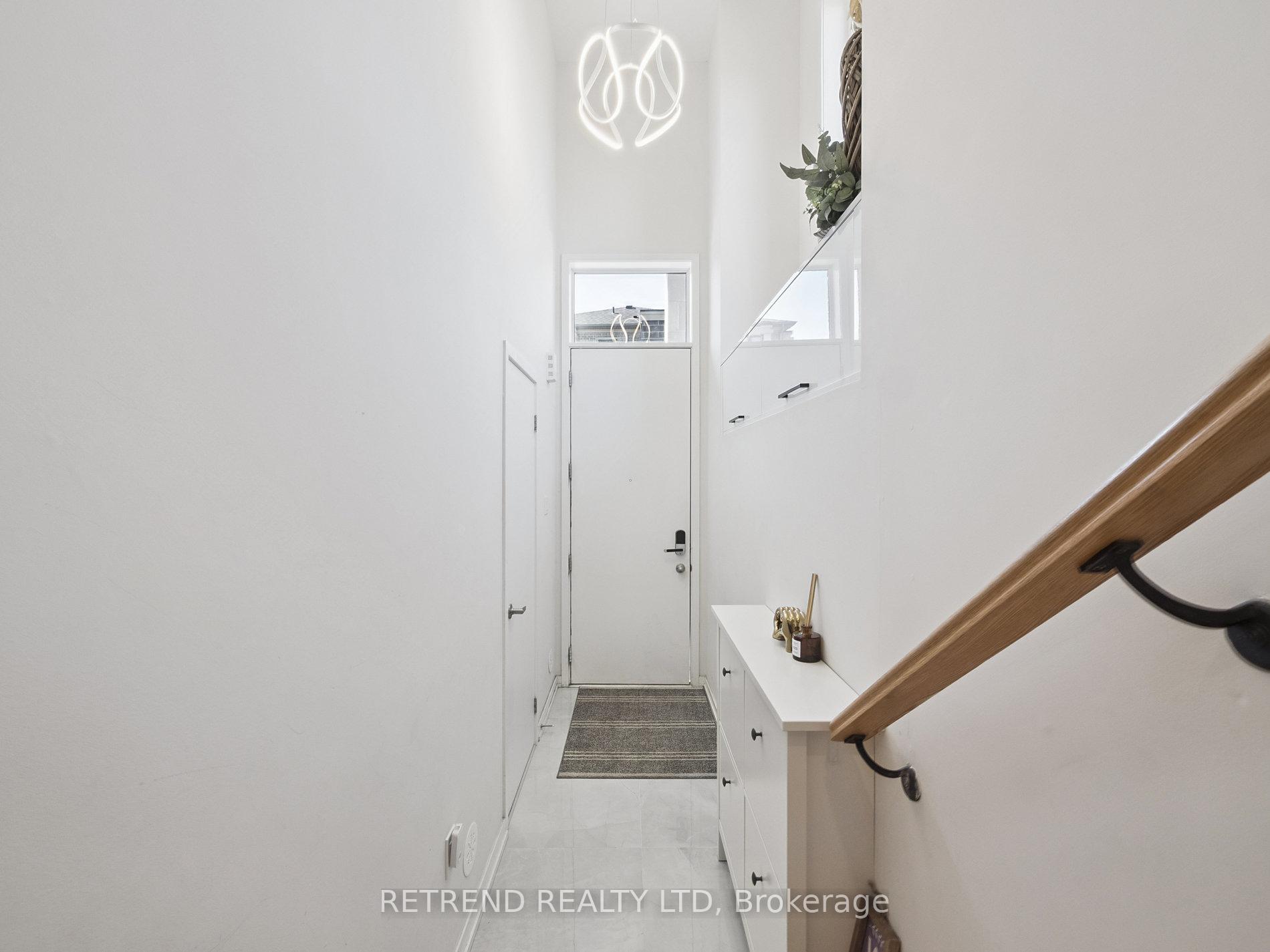 Photo 5 of 1 Rattenbury Road, Vaughan, Patterson — HOMEH