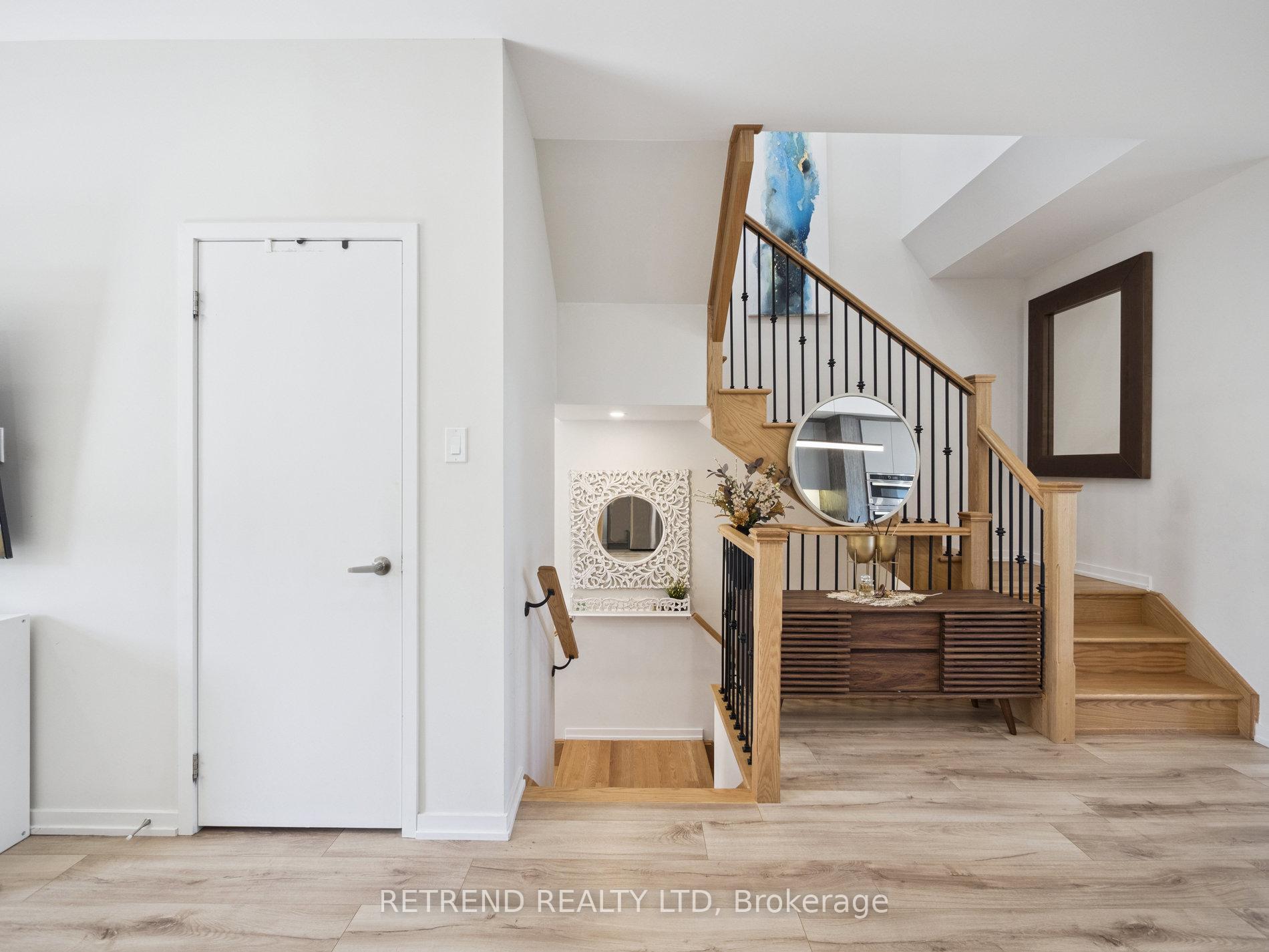Photo 7 of 1 Rattenbury Road, Vaughan, Patterson — HOMEH