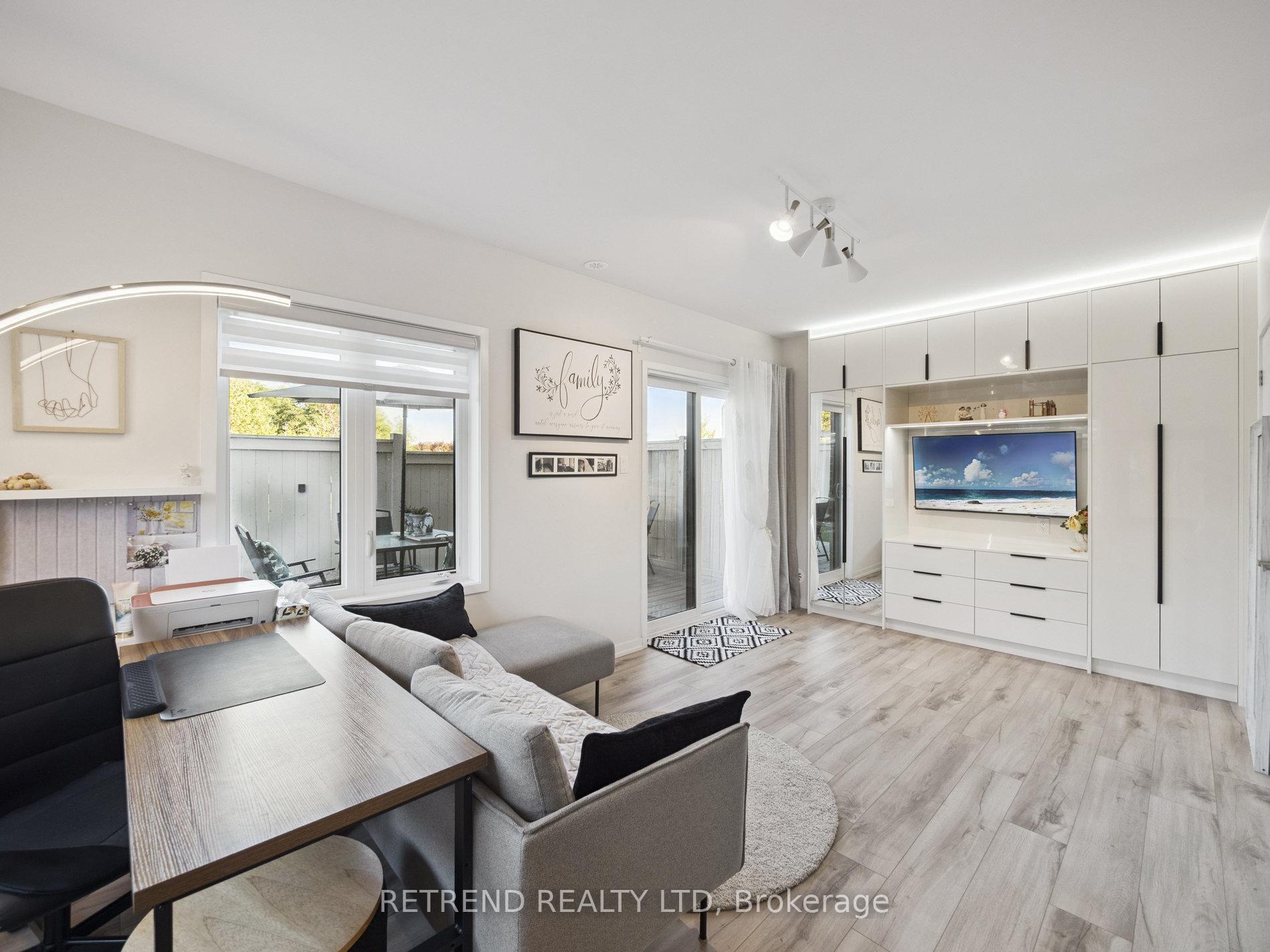 Photo 35 of 1 Rattenbury Road, Vaughan, Patterson — HOMEH