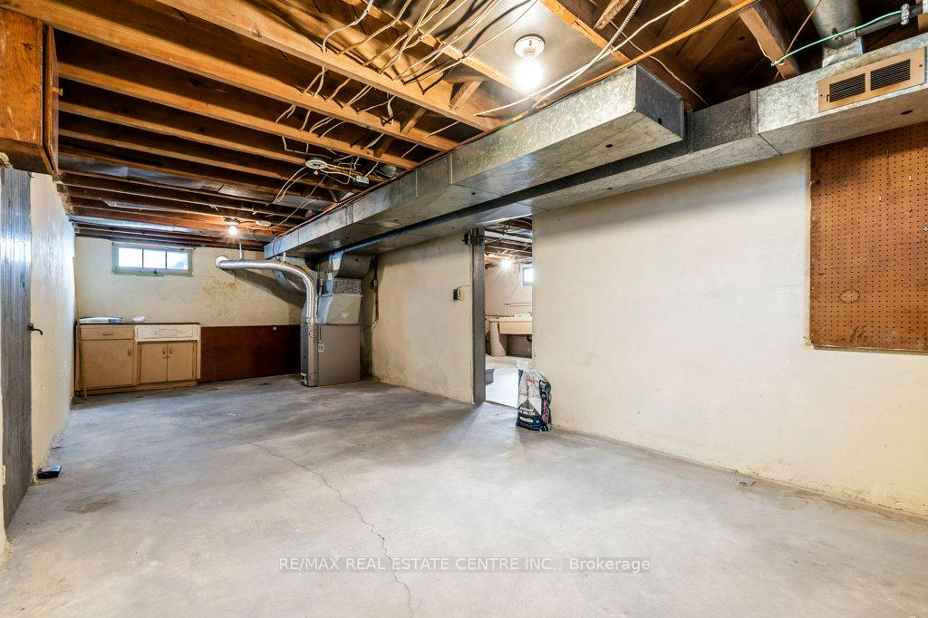 Photo 17 of 23 Elgin Street, Waterloo, Downtown Waterloo — HOMEH
