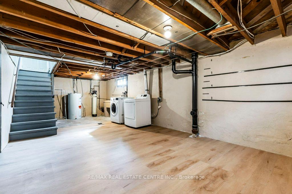 Photo 18 of 23 Elgin Street, Waterloo, Downtown Waterloo — HOMEH