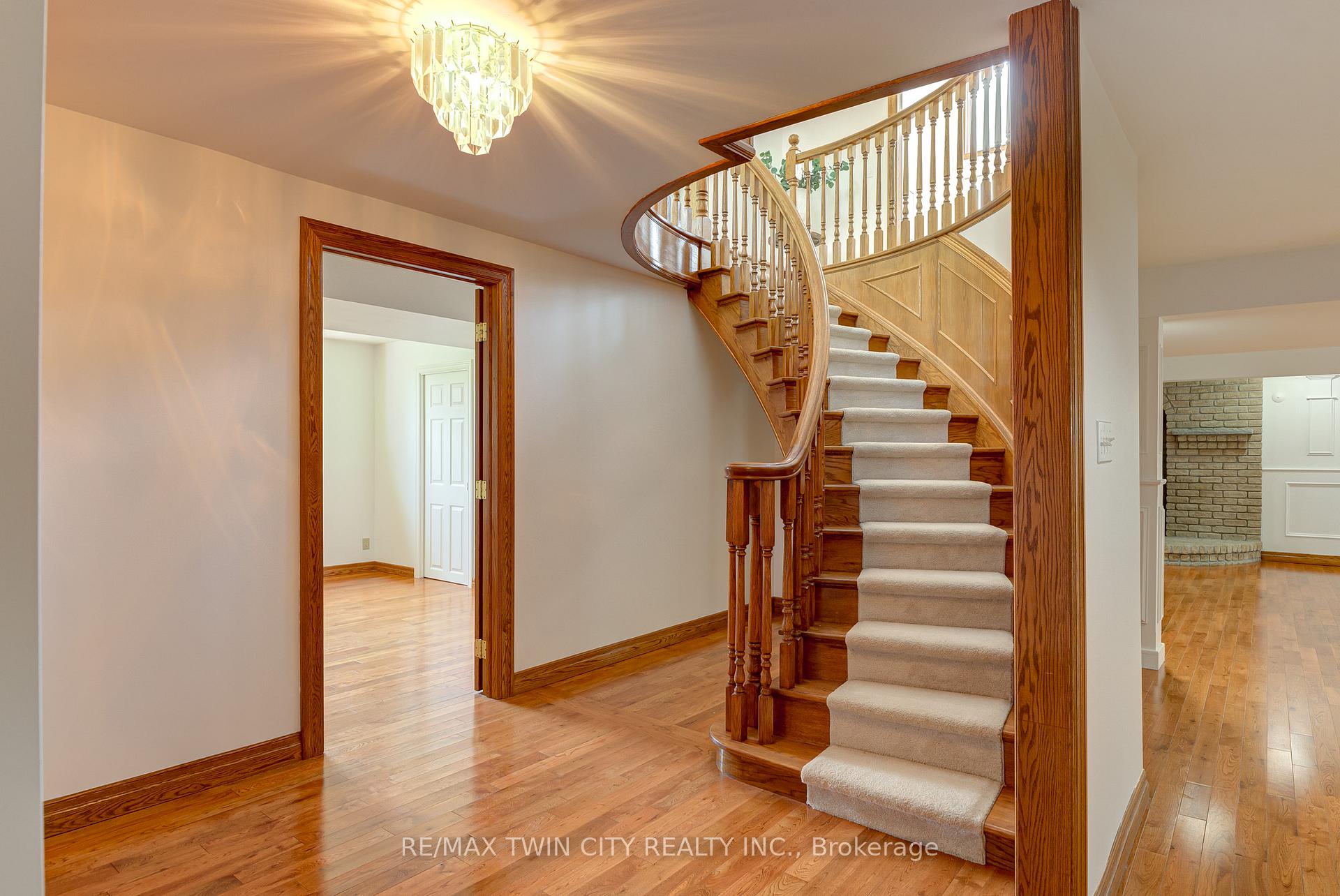 Photo 29 of 10 Eldale Road, Woolwich, Elmira — HOMEH