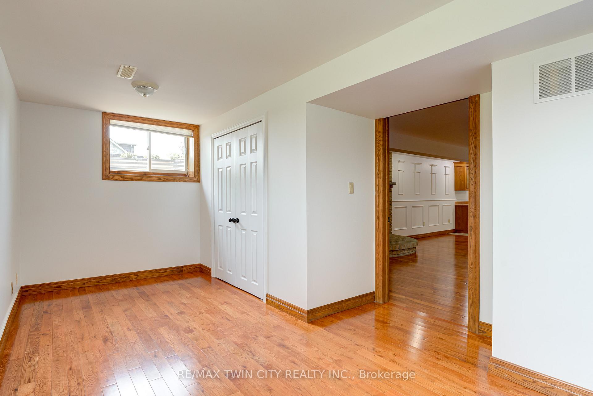 Photo 33 of 10 Eldale Road, Woolwich, Elmira — HOMEH