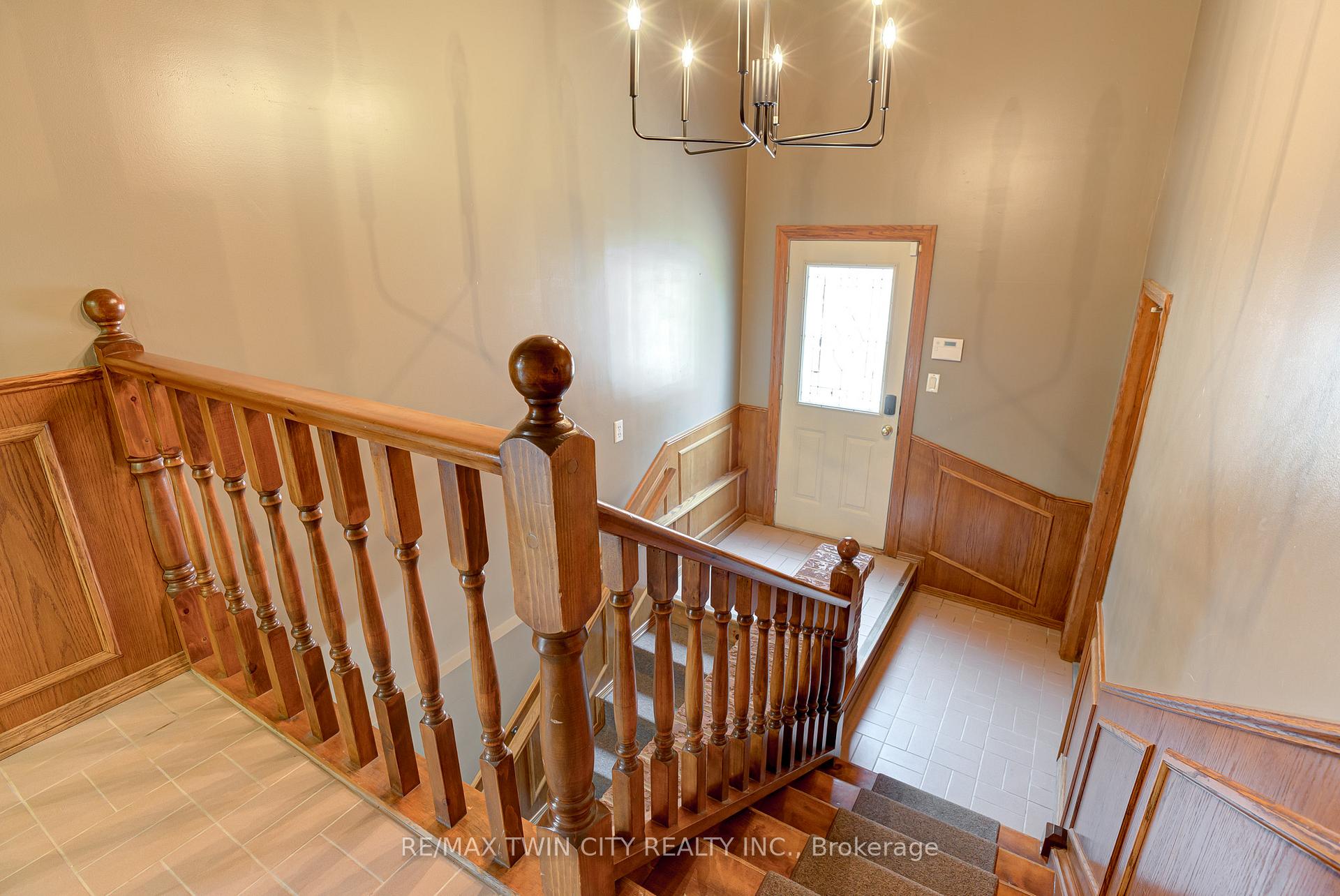 Photo 36 of 10 Eldale Road, Woolwich, Elmira — HOMEH