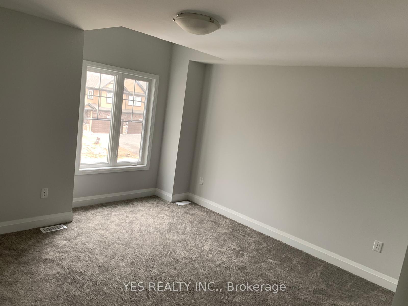 Photo 9 of 36 Bur Oak Drive, Woolwich, Confederation Heights — HOMEH