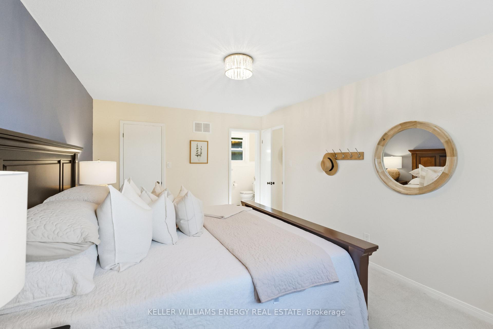 Photo 41 of 54 Canadian Oaks Drive, Whitby, Blue Grass Meadows — HOMEH
