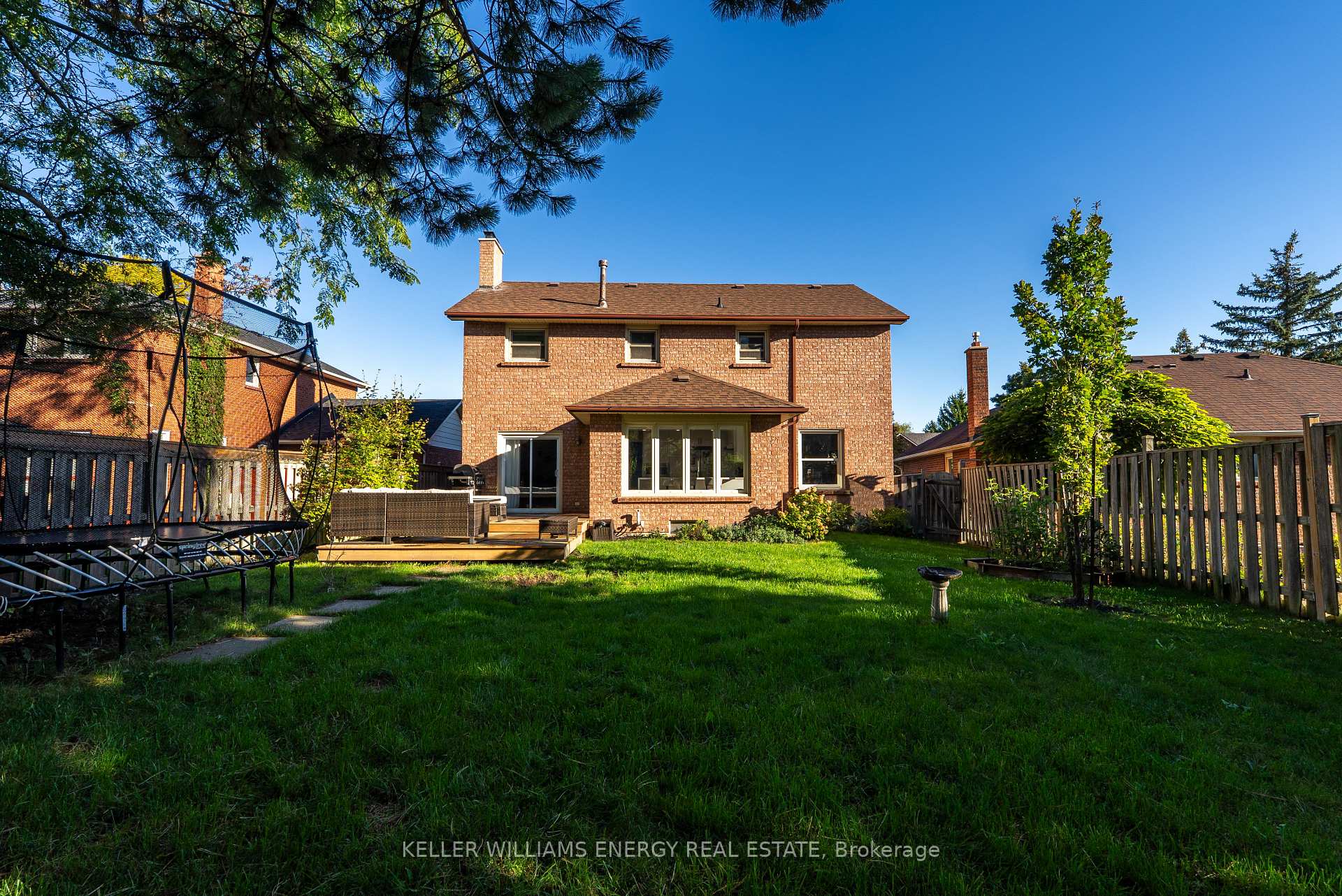 Photo 44 of 54 Canadian Oaks Drive, Whitby, Blue Grass Meadows — HOMEH