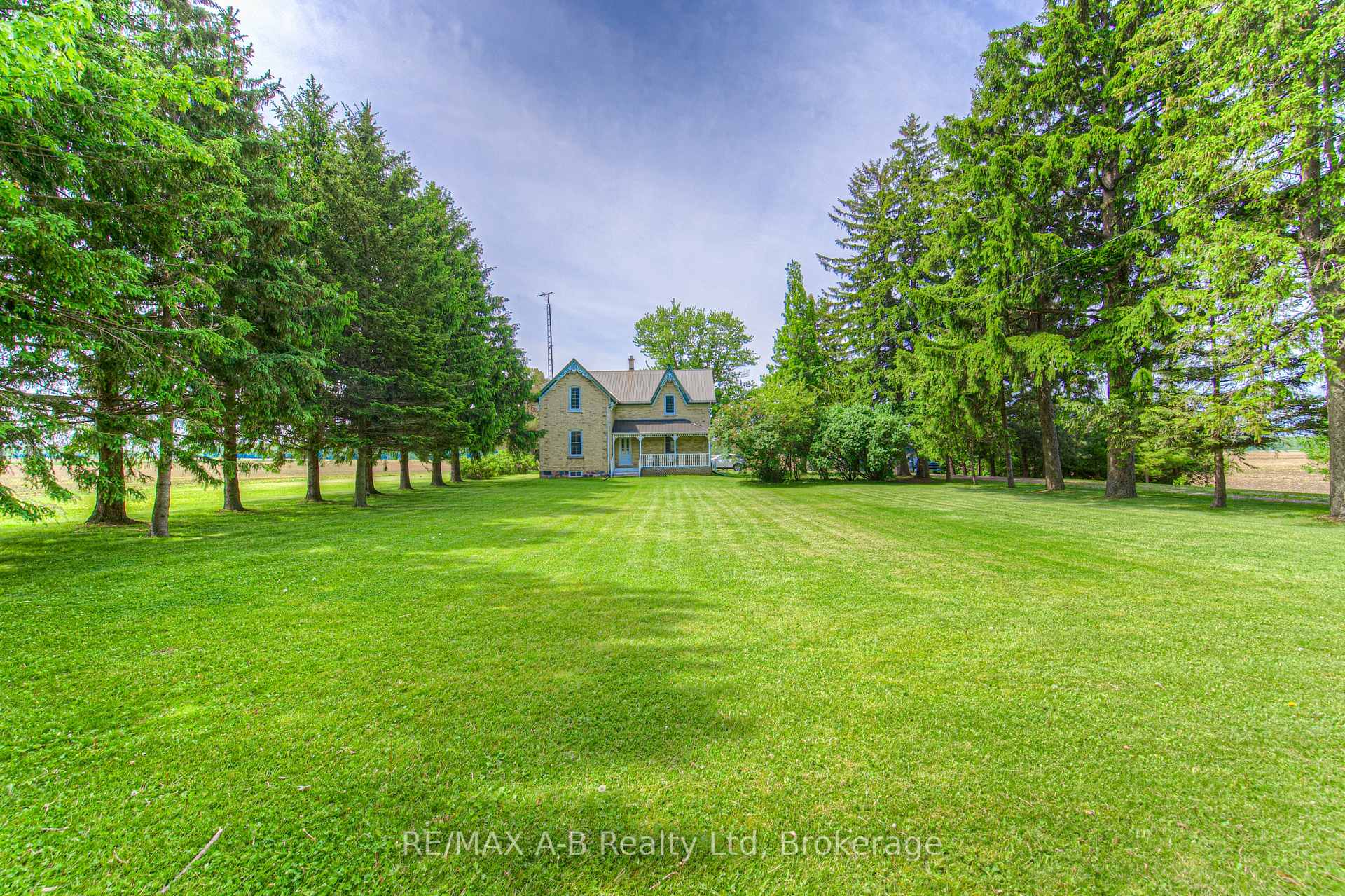 Photo 2 of 7099 19th Line, West Perth, Hibbert — HOMEH