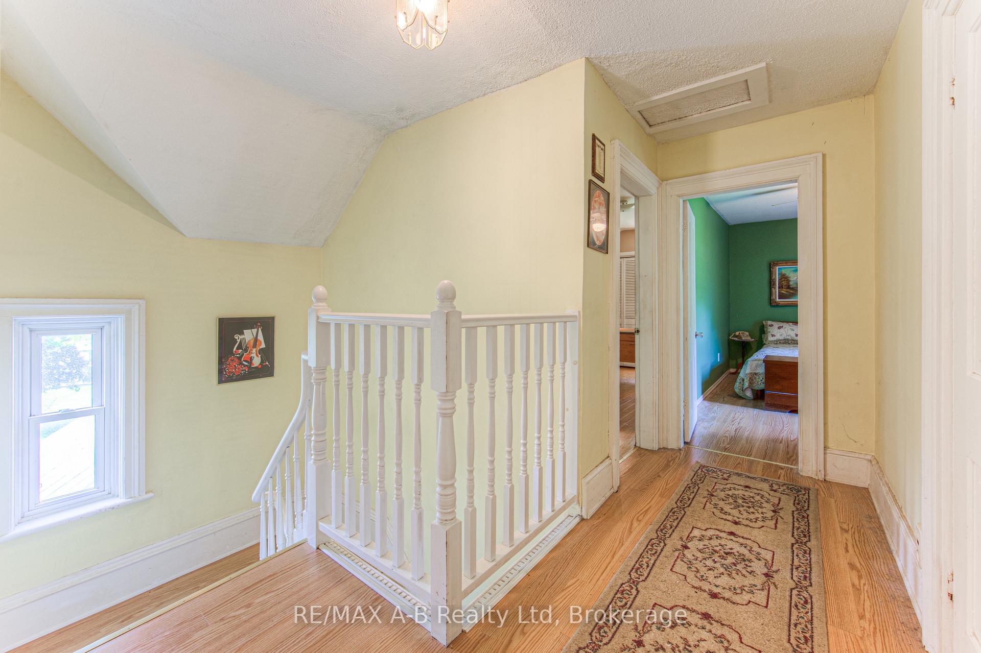 Photo 16 of 7099 19th Line, West Perth, Hibbert — HOMEH