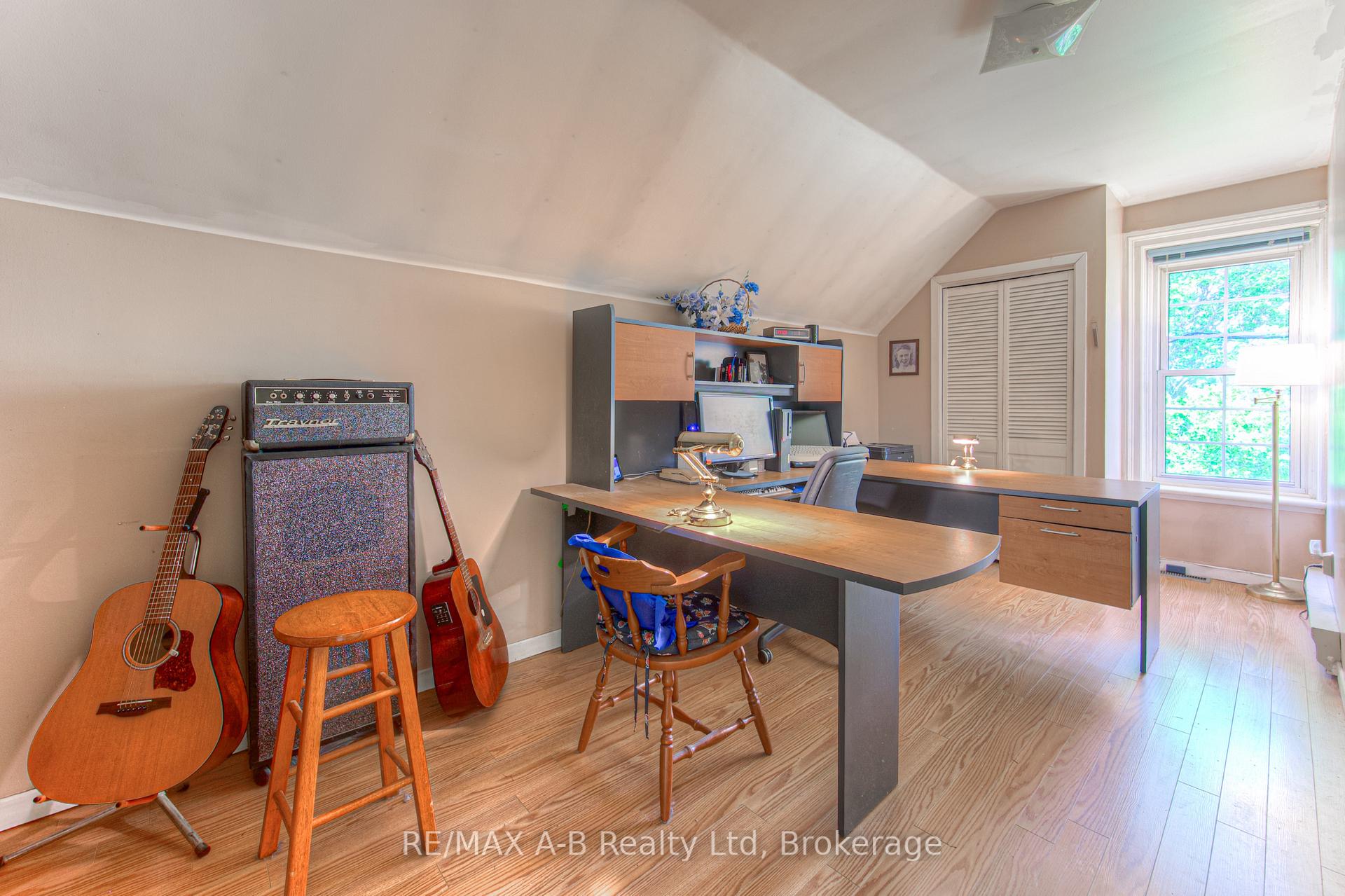 Photo 23 of 7099 19th Line, West Perth, Hibbert — HOMEH