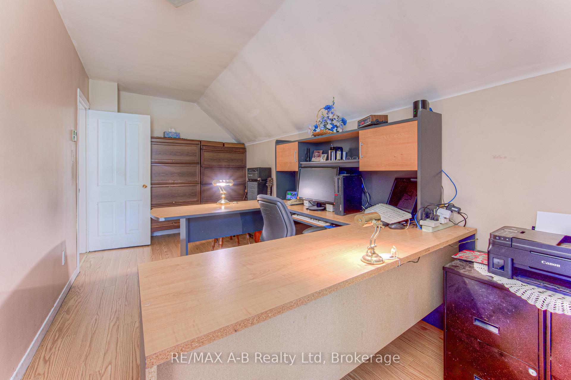 Photo 24 of 7099 19th Line, West Perth, Hibbert — HOMEH