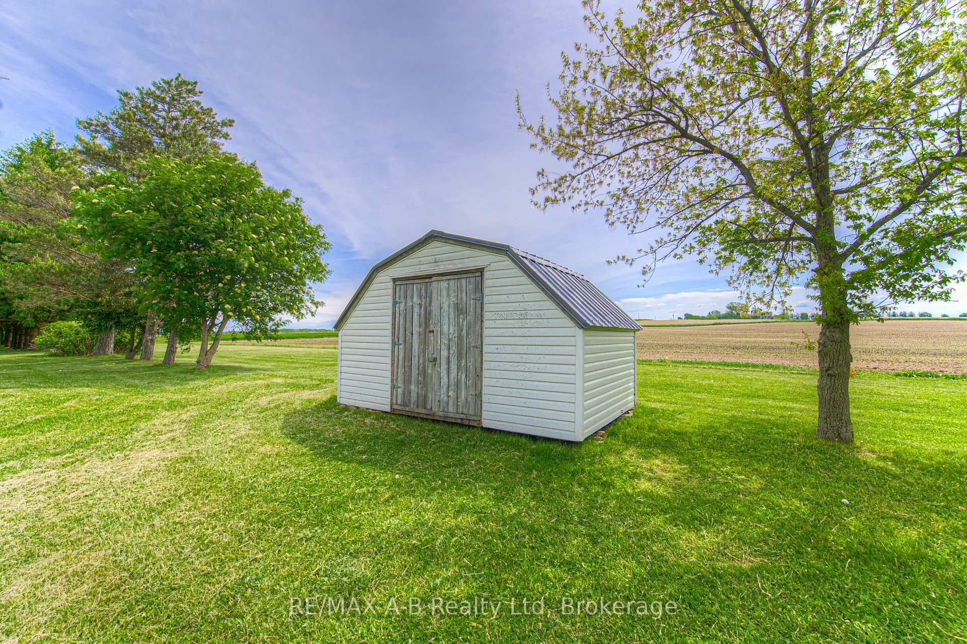 Photo 37 of 7099 19th Line, West Perth, Hibbert — HOMEH