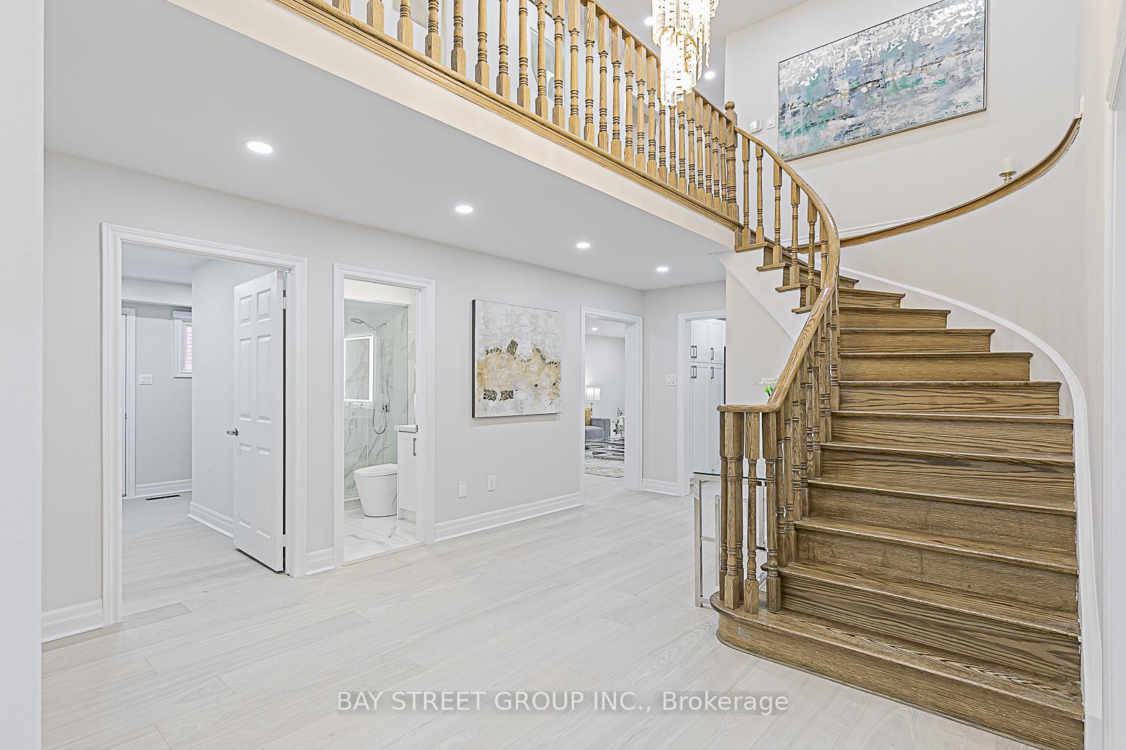Photo 21 of 226 Highglen Avenue, Markham, Milliken Mills East — HOMEH