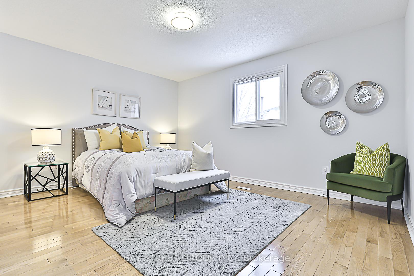 Photo 36 of 226 Highglen Avenue, Markham, Milliken Mills East — HOMEH