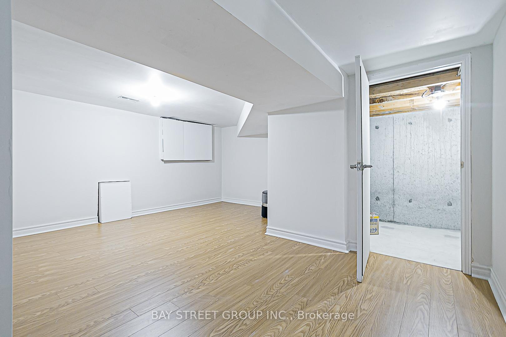 Photo 46 of 226 Highglen Avenue, Markham, Milliken Mills East — HOMEH