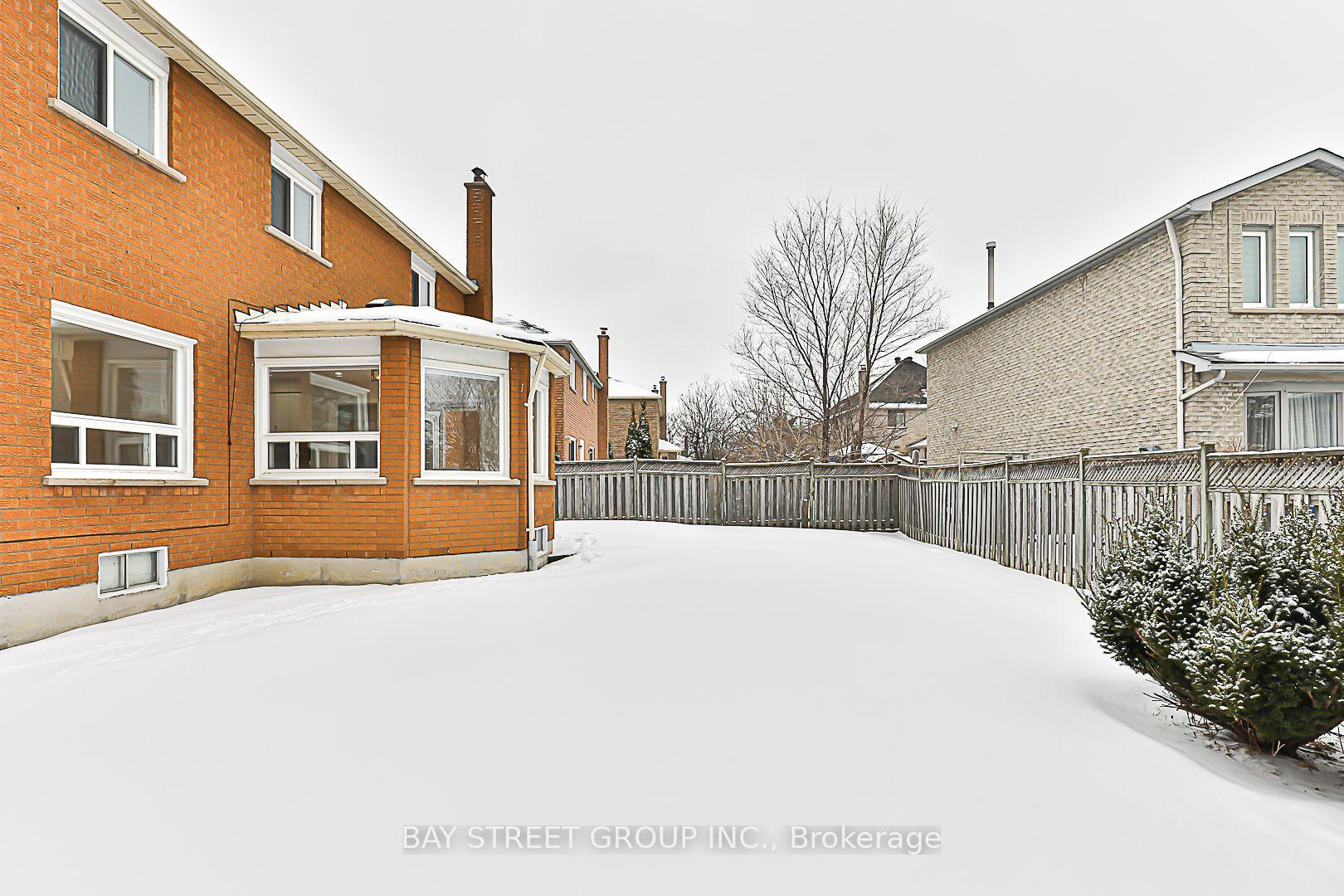 Photo 48 of 226 Highglen Avenue, Markham, Milliken Mills East — HOMEH