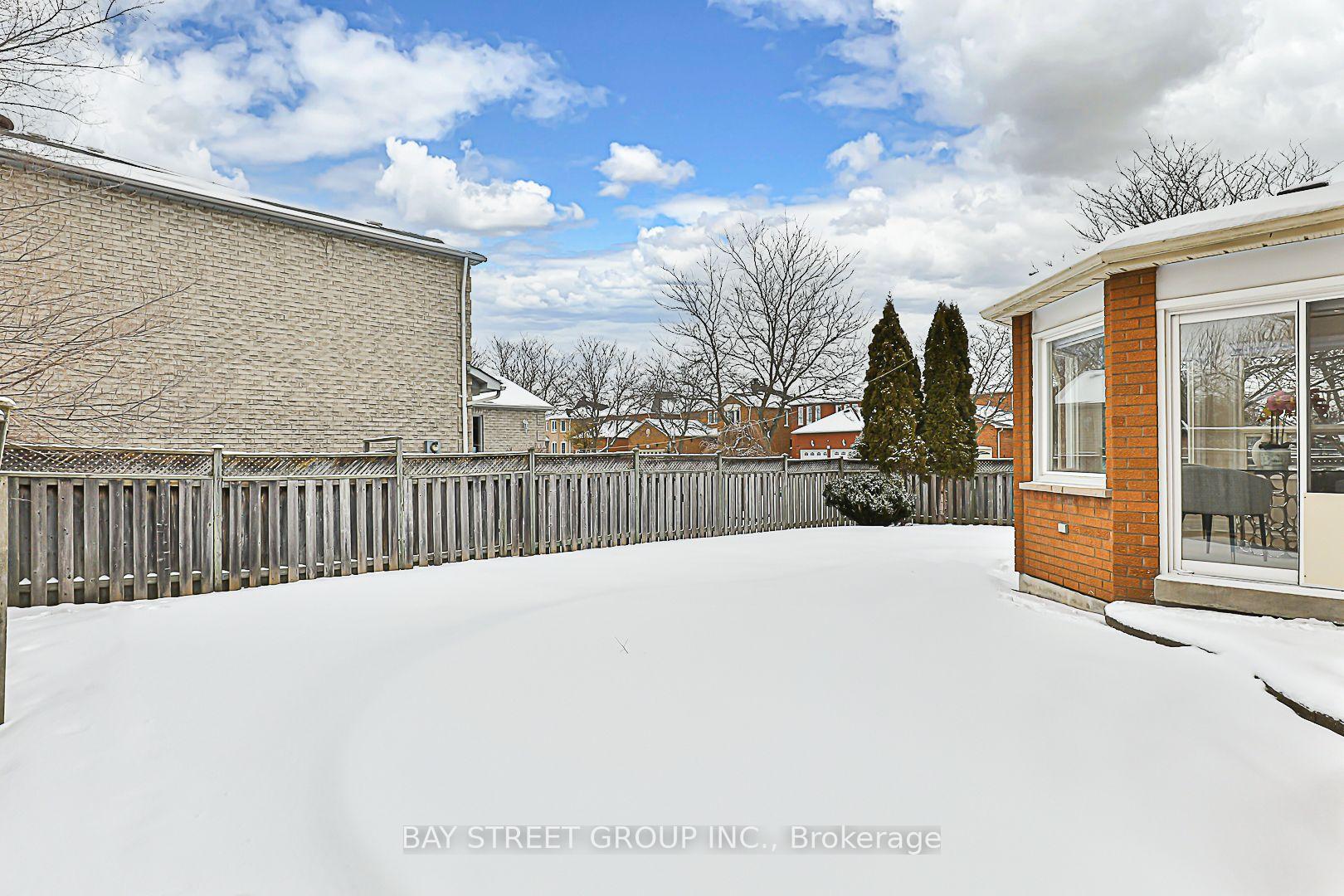 Photo 50 of 226 Highglen Avenue, Markham, Milliken Mills East — HOMEH