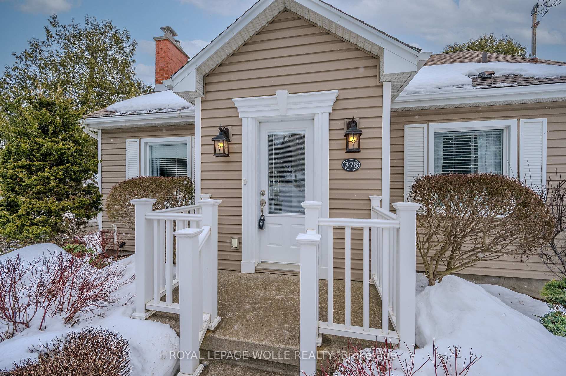 Photo 4 of 378 Albert Street, Waterloo — HOMEH