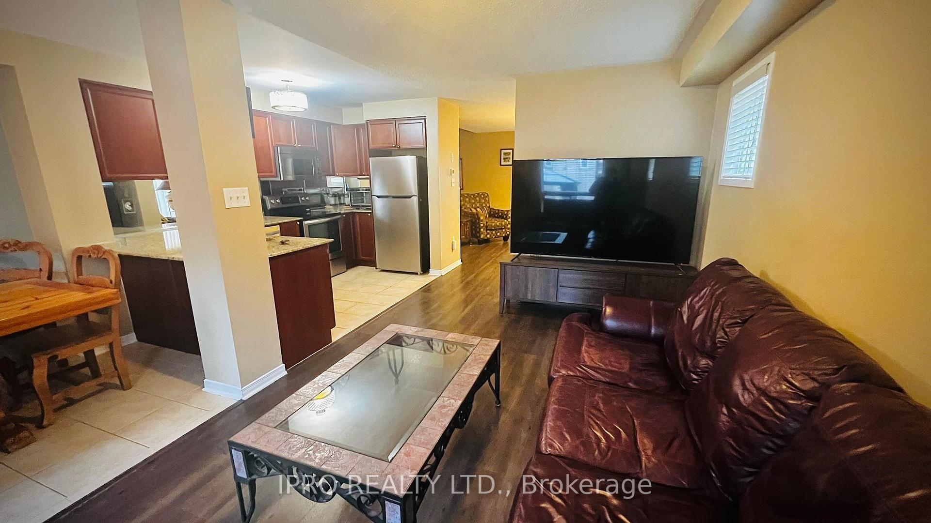 Photo 2 of 26 Atlantis Drive, Whitby, Blue Grass Meadows — HOMEH