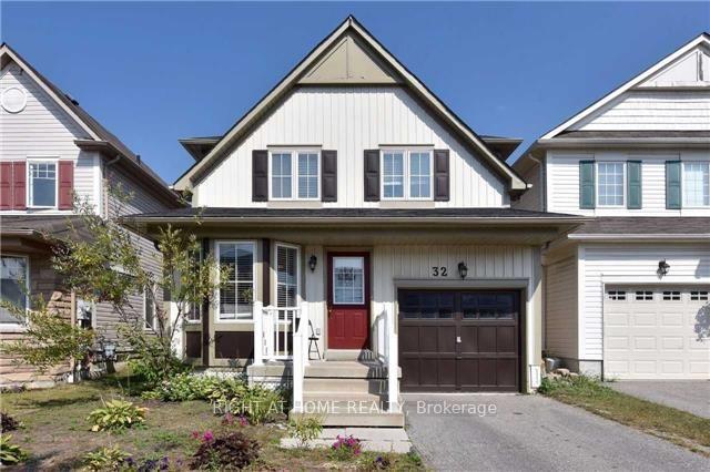 Front of 32 Donlevy Crescent