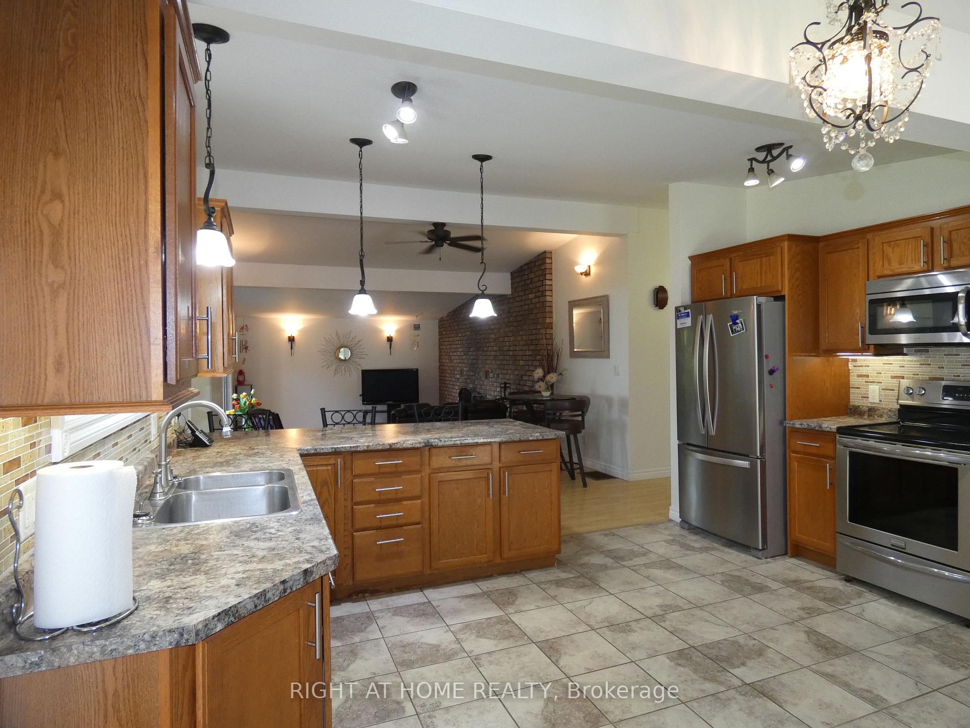 Photo 18 of 126 Glenrock Road, West Nipissing, Sturgeon Falls — HOMEH