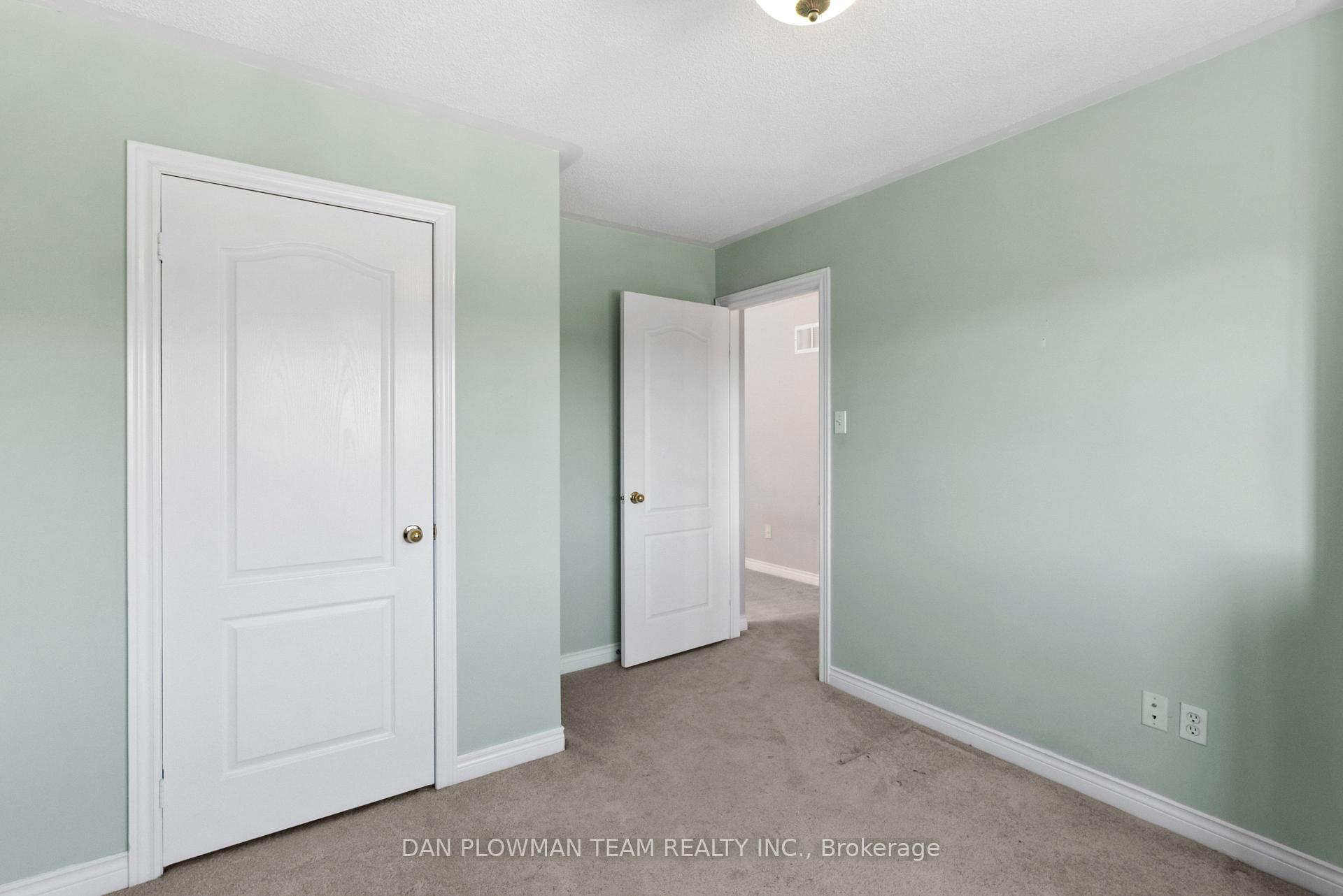 Photo 25 of 6 Tormina Boulevard, Whitby, Taunton North — HOMEH