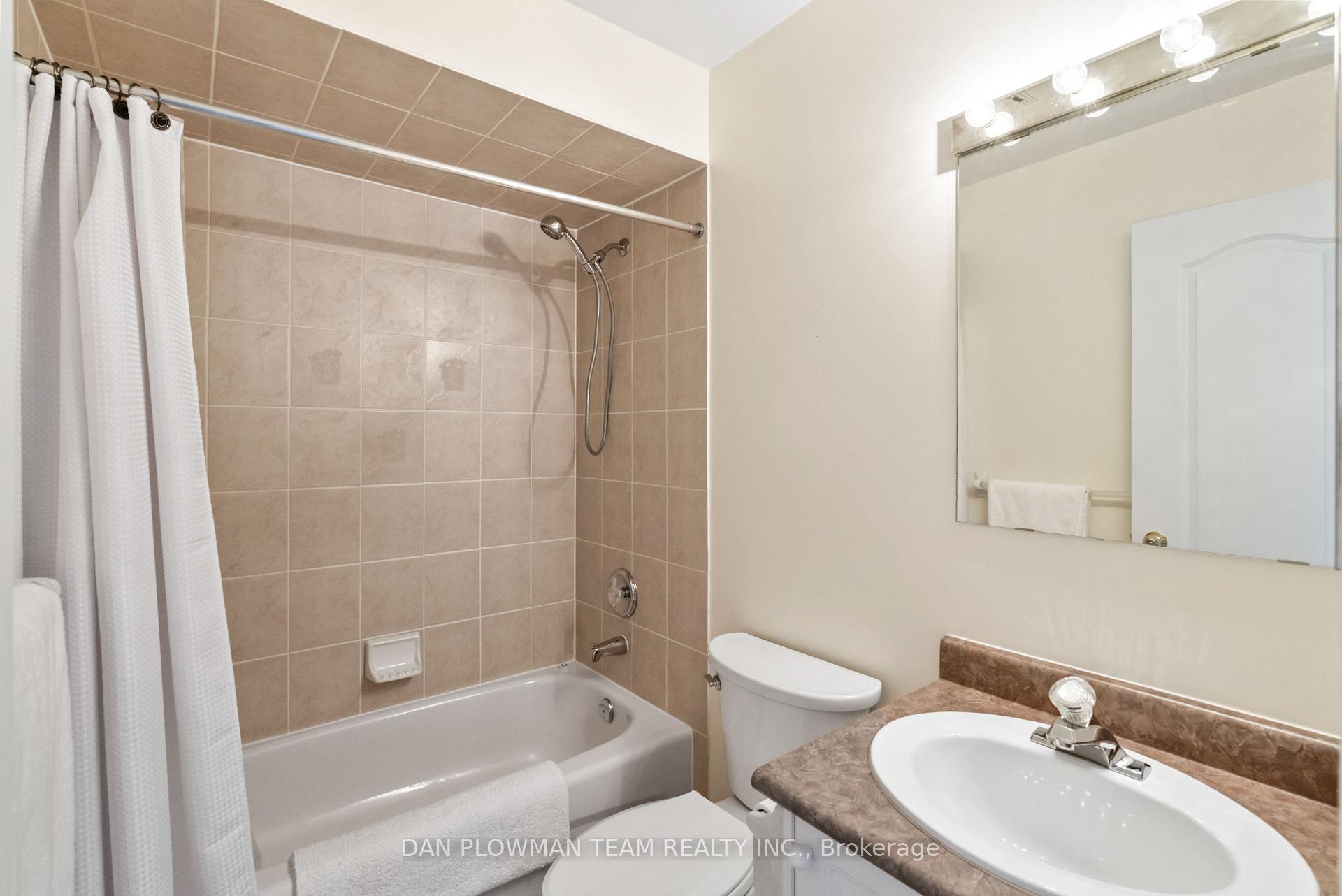 Photo 26 of 6 Tormina Boulevard, Whitby, Taunton North — HOMEH