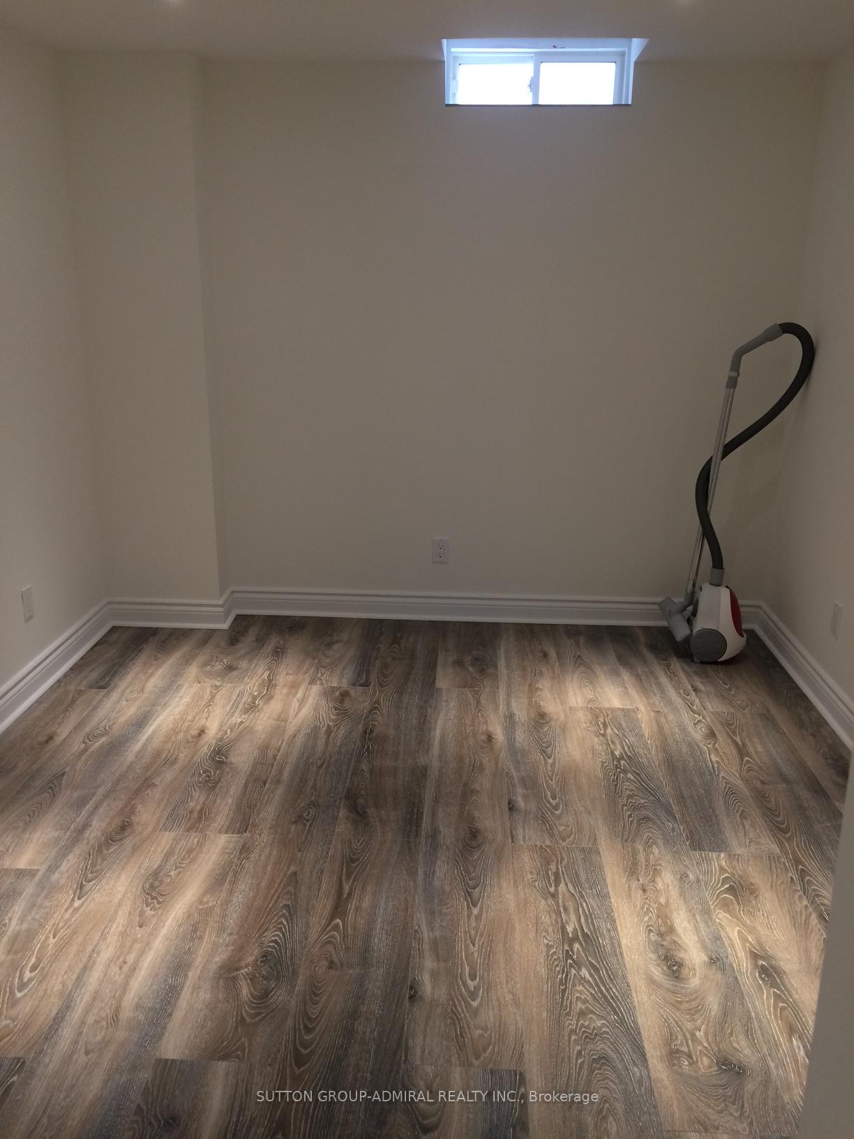 Photo 6 of Unit Lower, 306 Chatfield Drive, Vaughan, Vellore Village — HOMEH