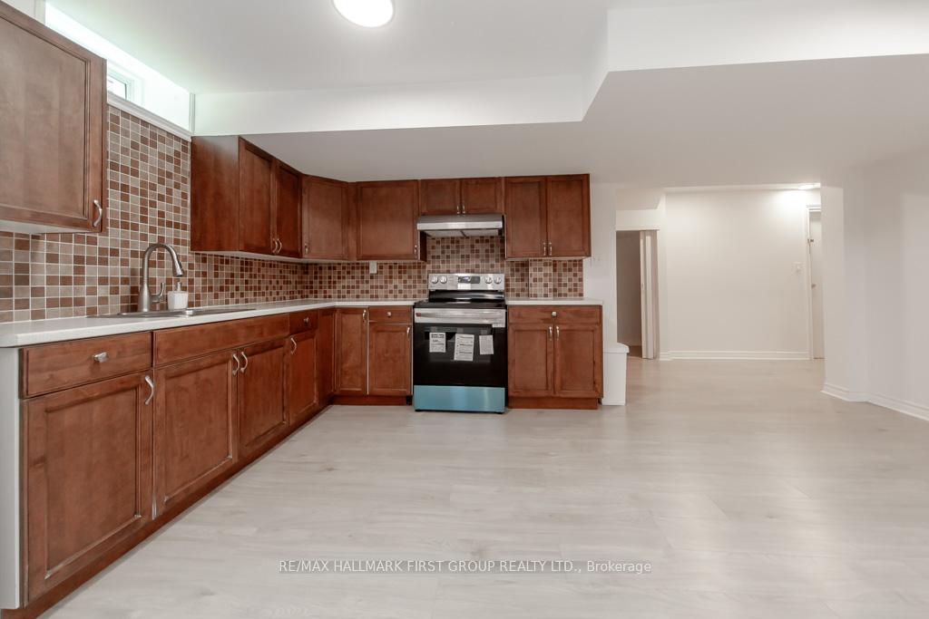 Photo 17 of Unit Basement, 22 Branstone Drive, Whitby, Taunton North — HOMEH