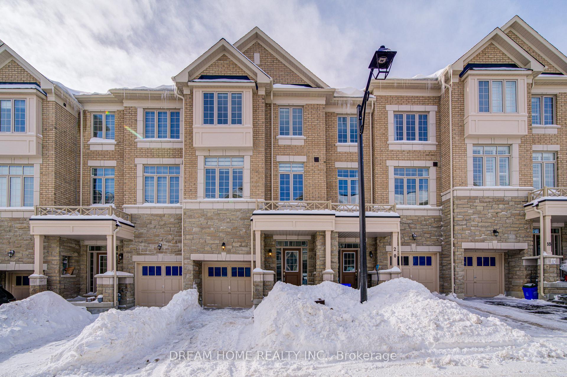Front of 22 Thomas Hope Lane